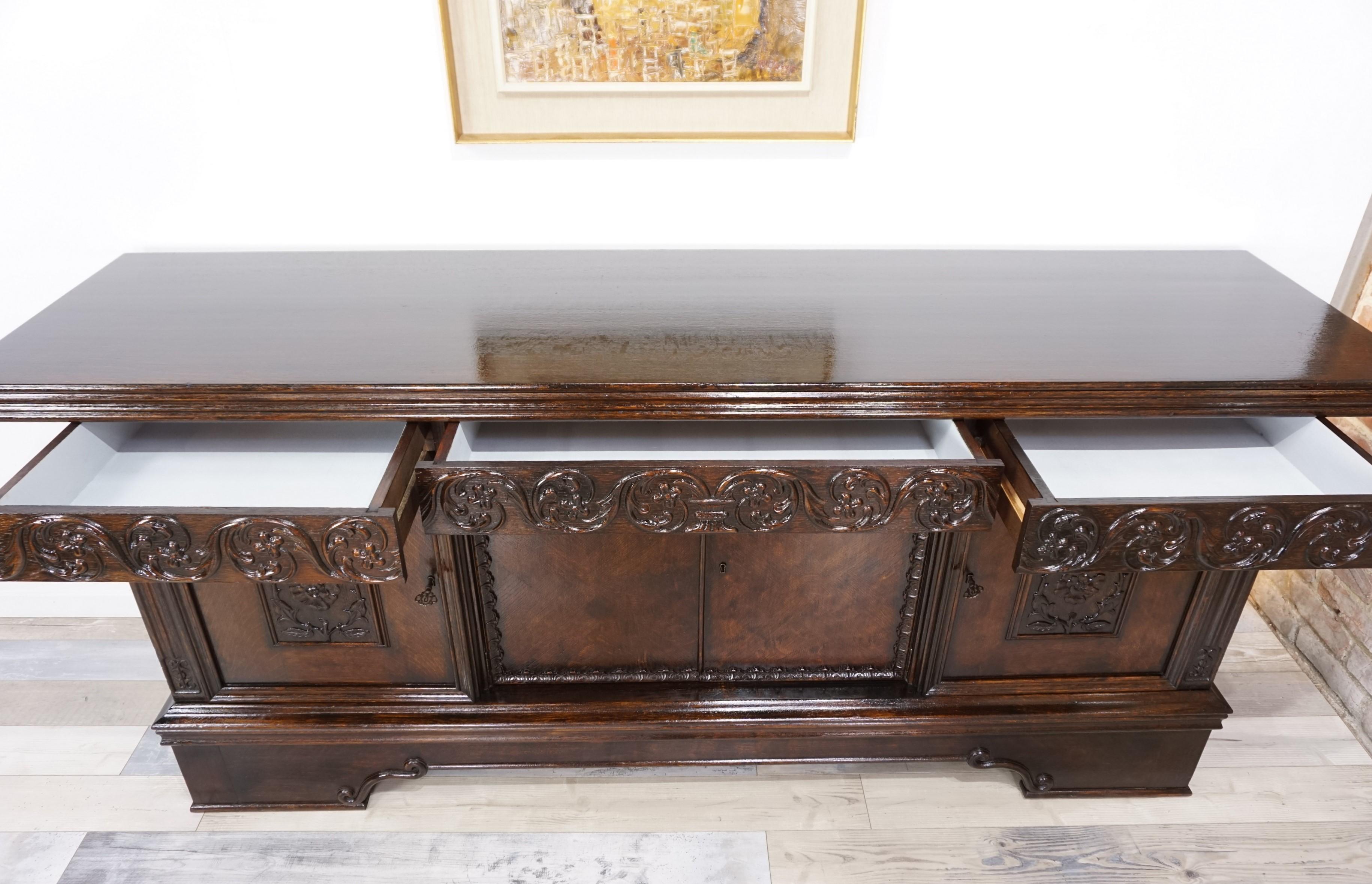 Renaissance Revival Antique Sideboard or Oak Wooden Buffet, 19th-Early 20th Century For Sale