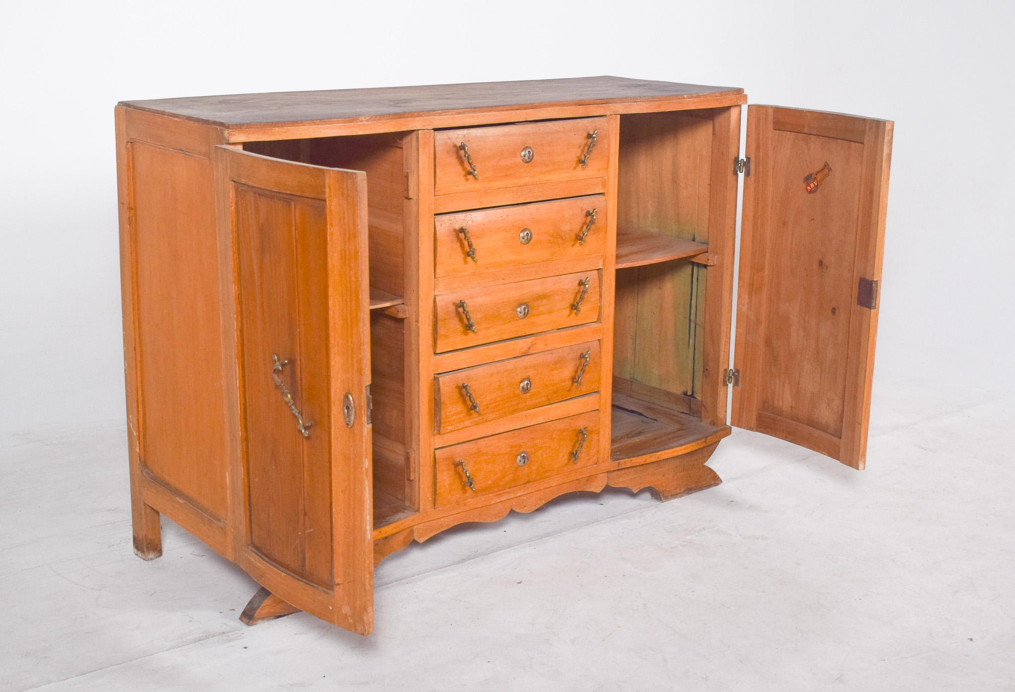 Antique Sideboard with Five Drawers and Two Doors For Sale 3
