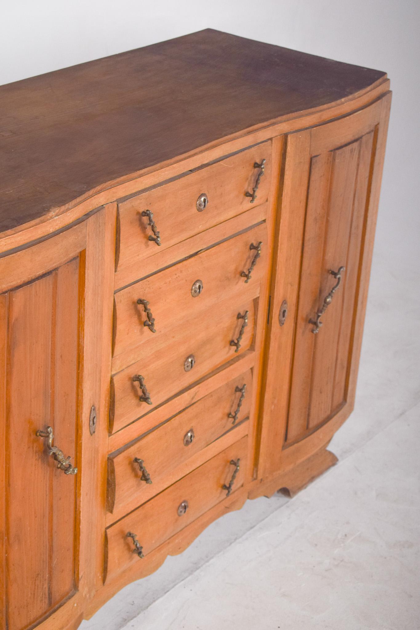 Antique Sideboard with Five Drawers and Two Doors In Good Condition For Sale In Lisboa, Lisboa