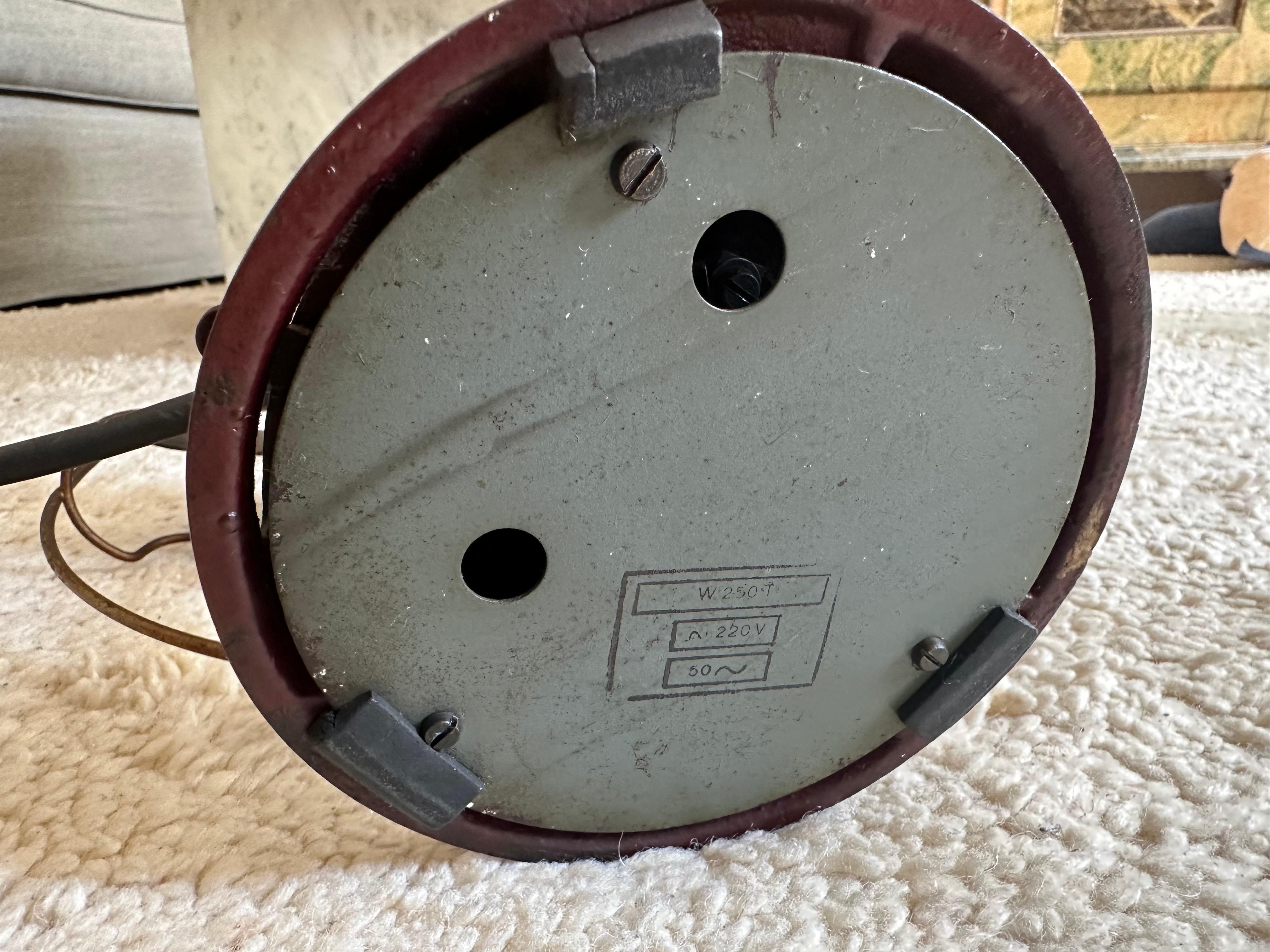 Antique Siemens Art Deco Bakelite & Brass Fan, 1920s For Sale 5