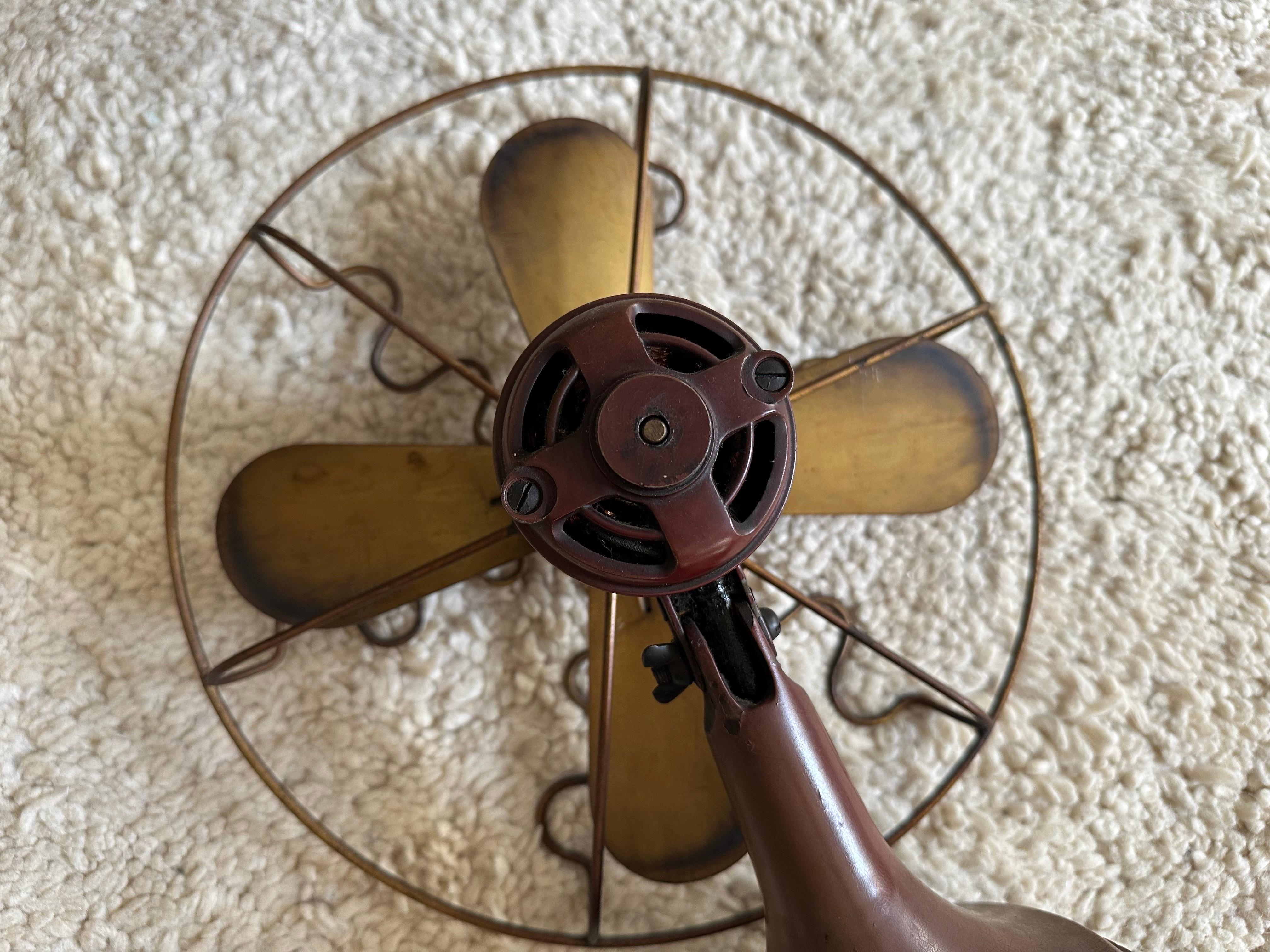 Antique Siemens Art Deco Bakelite & Brass Fan, 1920s For Sale 2