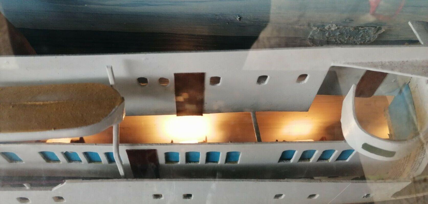 Plastica Insegna antica 
