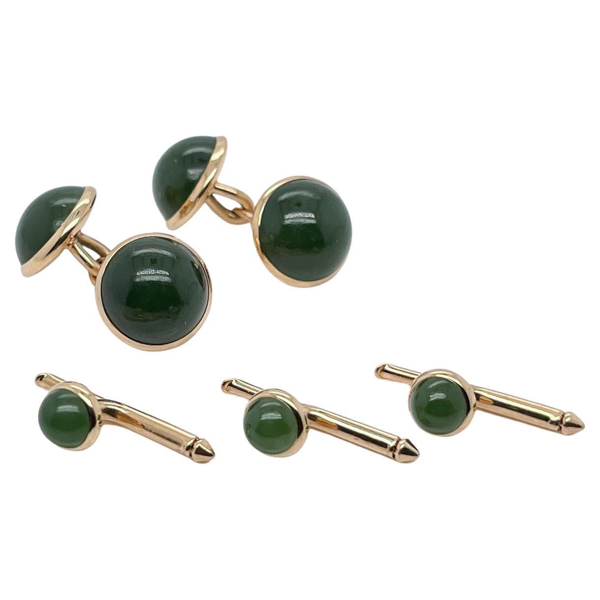 Ensemble de boutons de manchette et boutons de robe anciens en or 14 carats et jade néphrite, signés en vente