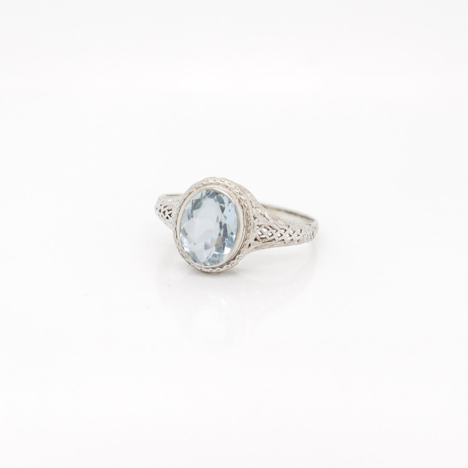 Antique Signed 14K White Gold & Oval Cut Aquamarine Edwardian Filigree Ring For Sale 2