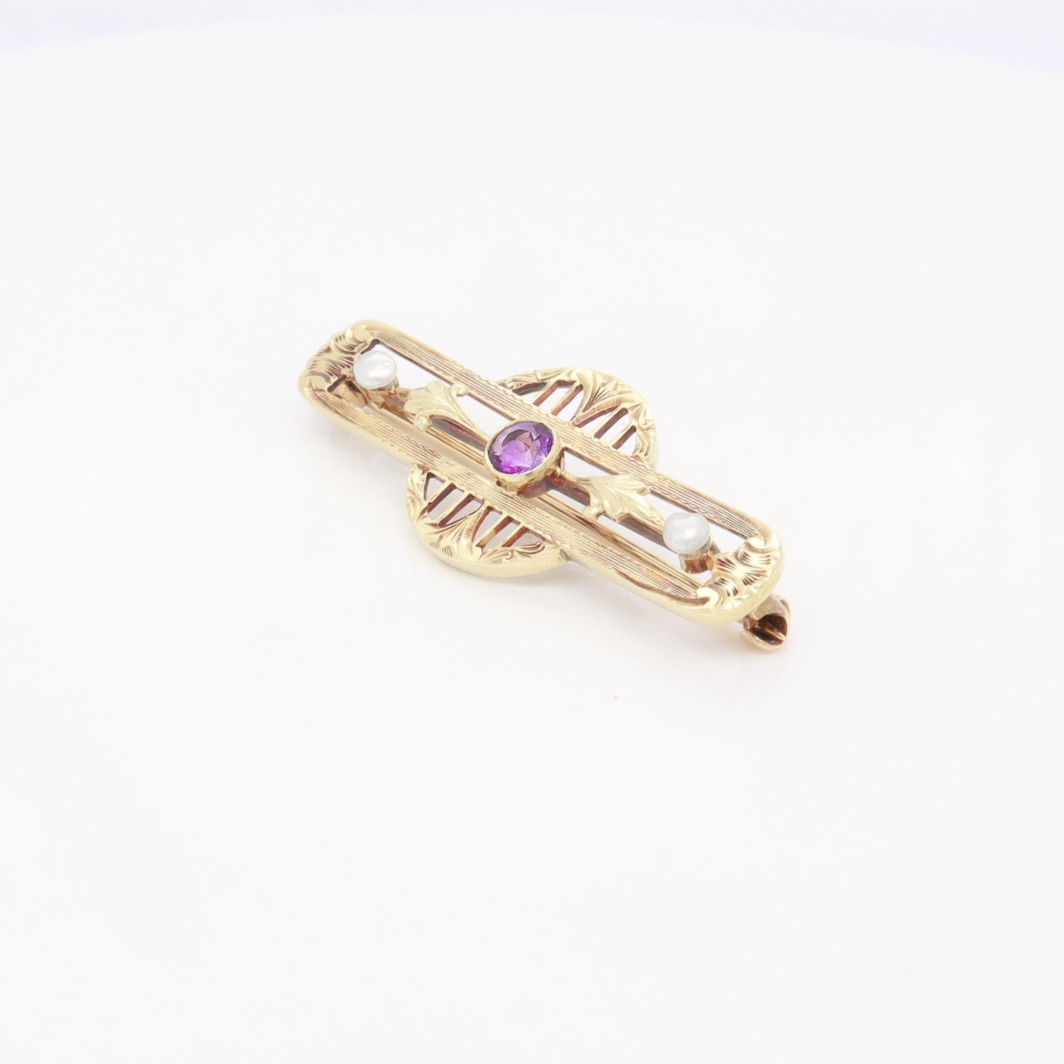 Antico firmato Allsopp-Bliss Co. Spilla Art Deco in oro 14K, ametista e perle in vendita 1