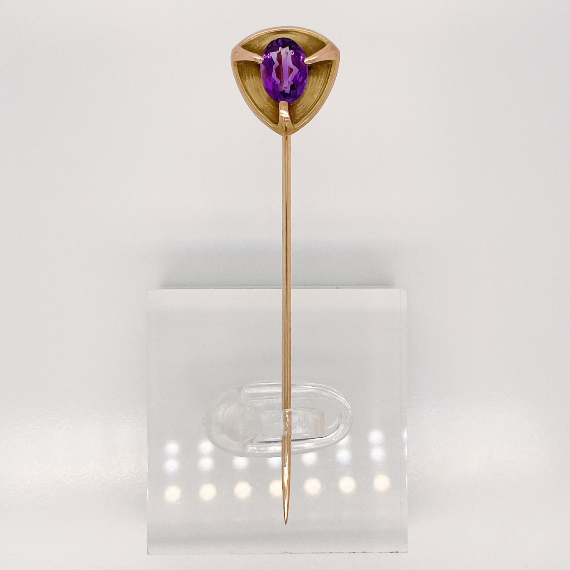 Art nouveau Broche ancienne Art Nouveau en améthyste et or 14 carats signée Brassler Co. en vente