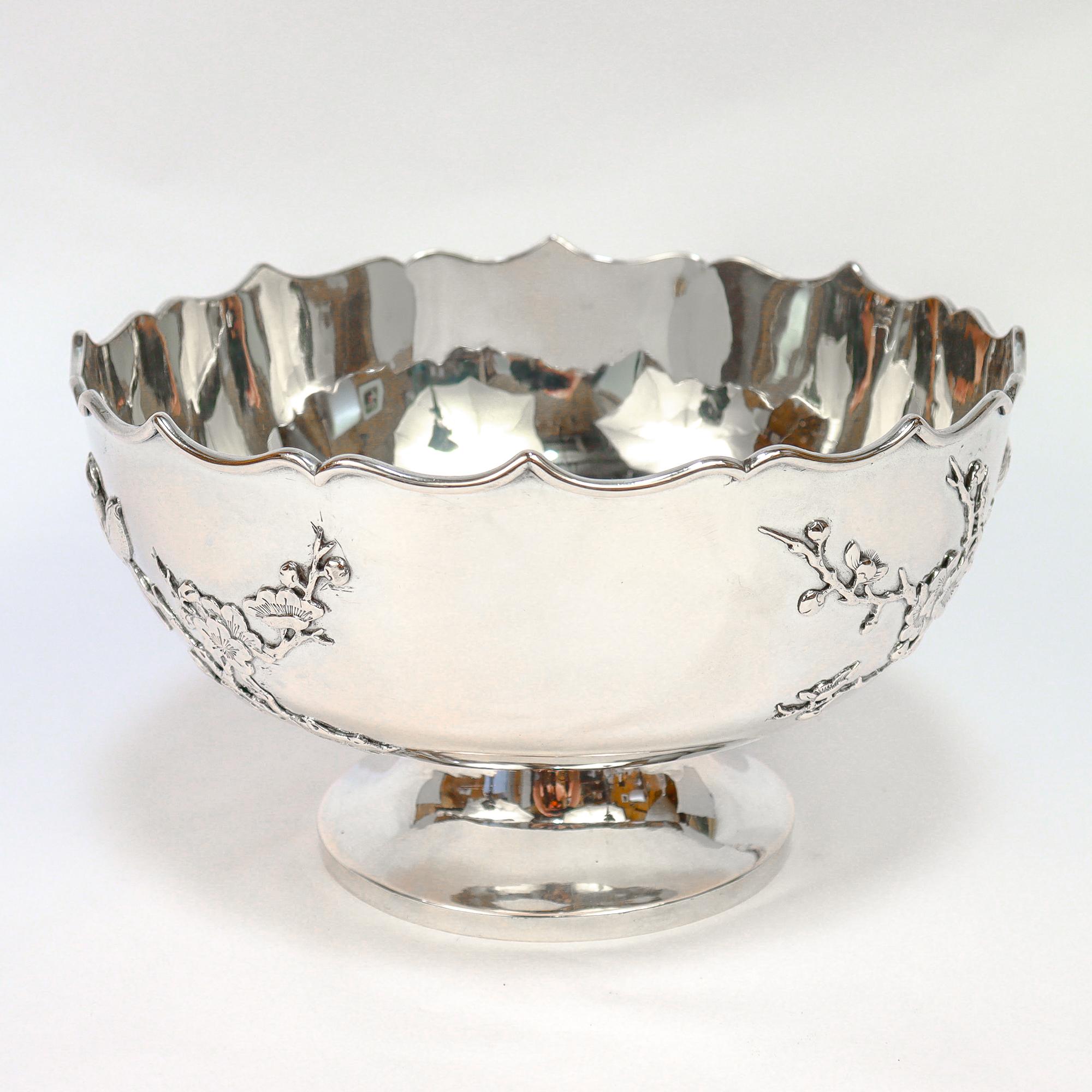 Ancienne coupe à pied en argent sterling signée de l'exportation chinoise par Sing Fat en vente 1
