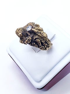 Antique Signed D.W. Guarding Lion 0.30 Carat Diamond Ring
