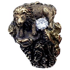 Antique Signed D.W. Guarding Lion 0.30 Carat Diamond Ring