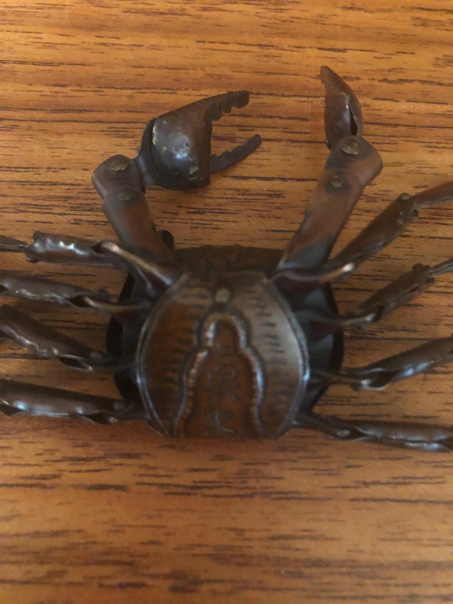 Sculpture de crabe articulée japonaise en cuivre signée Jizai Okimono en vente 1