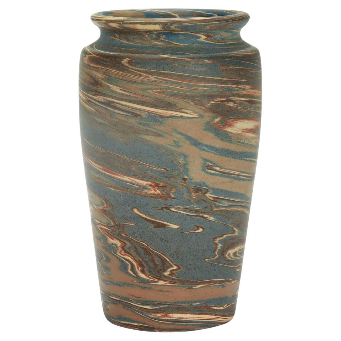 Antique Signed Niloak Marbleized Mission Swirl Ozark Pottery Vase For Sale