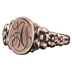 Antique Signet Ring of 10k Gold