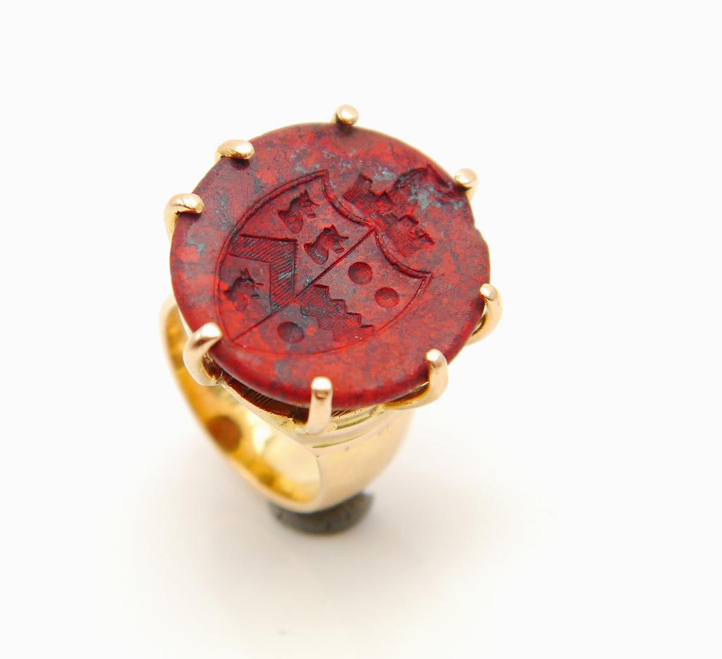 Antique Signet Ring Wilkinson Courtenay 18.5 ct Jasper 18K Gold US 3.75/12.8g For Sale 3