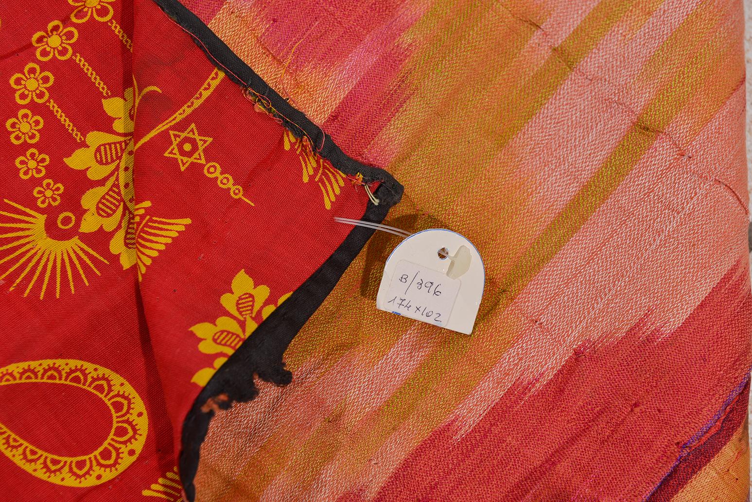 Antikes Seiden-Bokara-Ikat-Textil (Turkmenisch) im Angebot