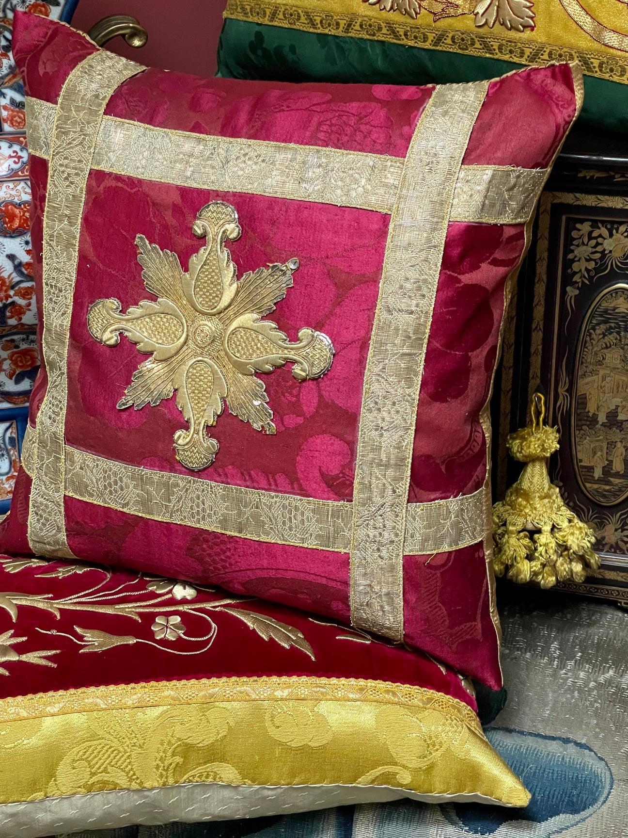 Cojín de Damasco de Seda Antiguo Barroco