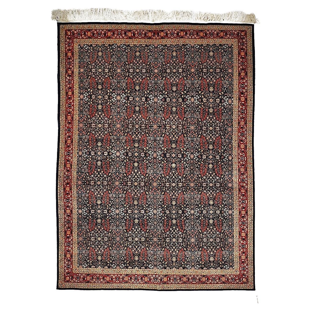 Tappeto antico in seta Hereke