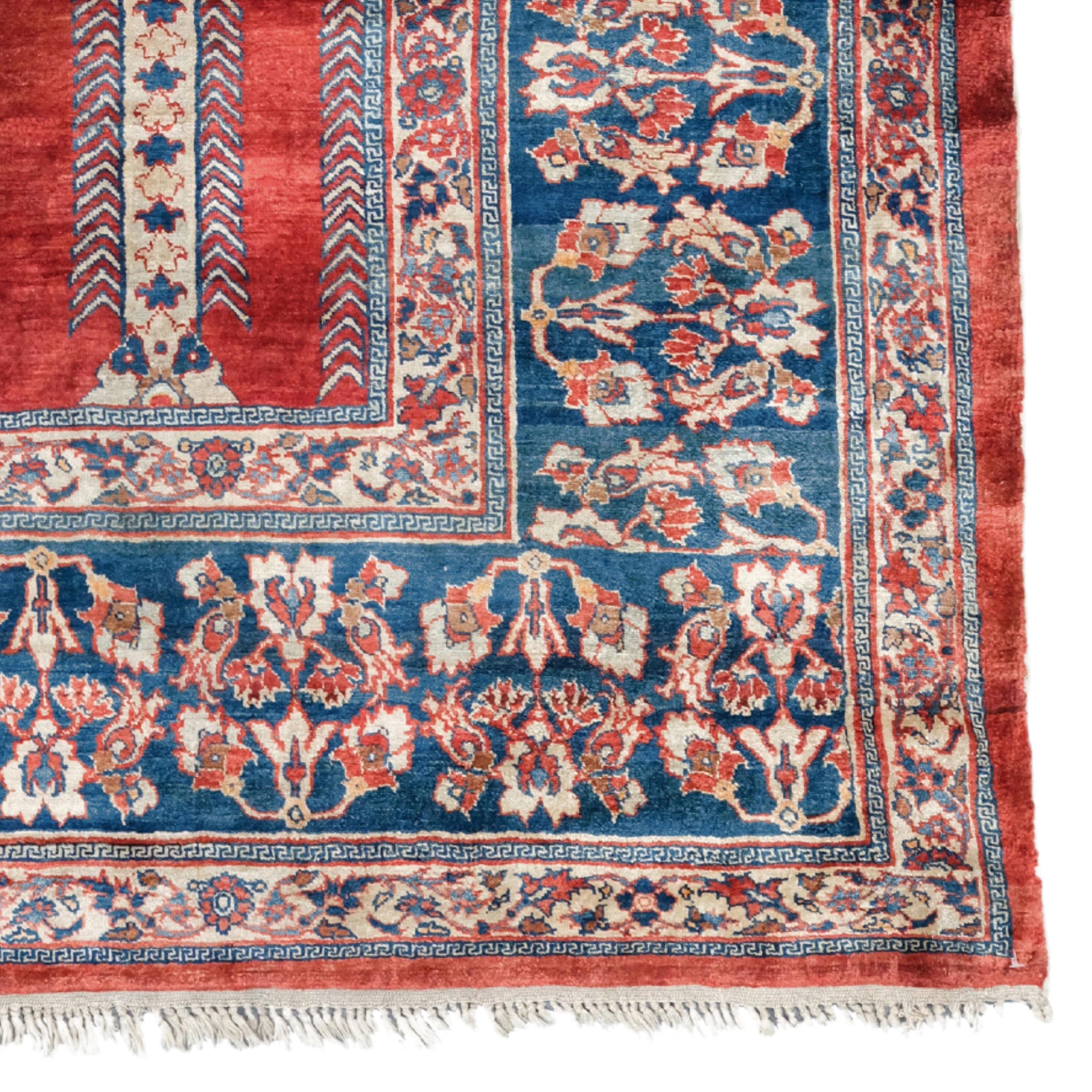 Antique Silk Heriz Prayer Rug - Late 19th Century Silk Heriz Rug, Antique Rug For Sale 1