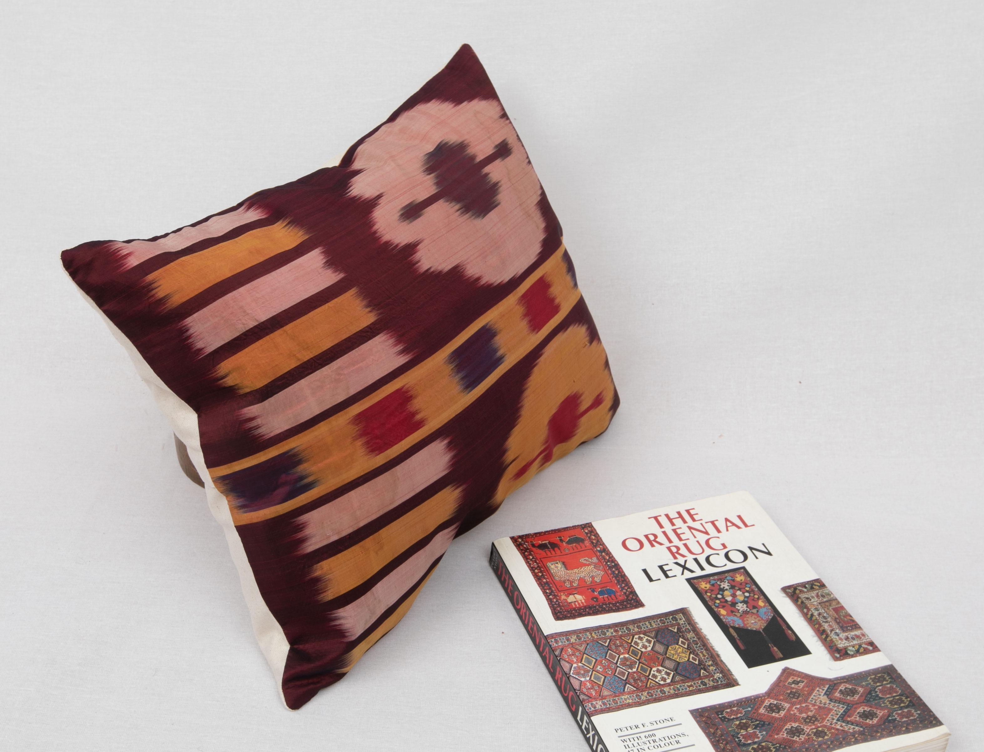 Antique Silk Ikat Pillow Cover, Uzbekistan, 1900s 3