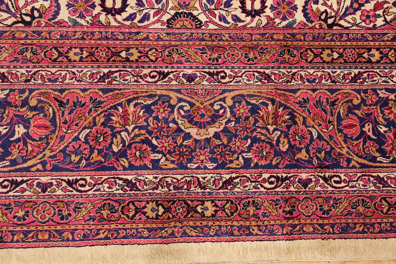 Antique Silk Kashan Persian Rug In Excellent Condition In New York, NY