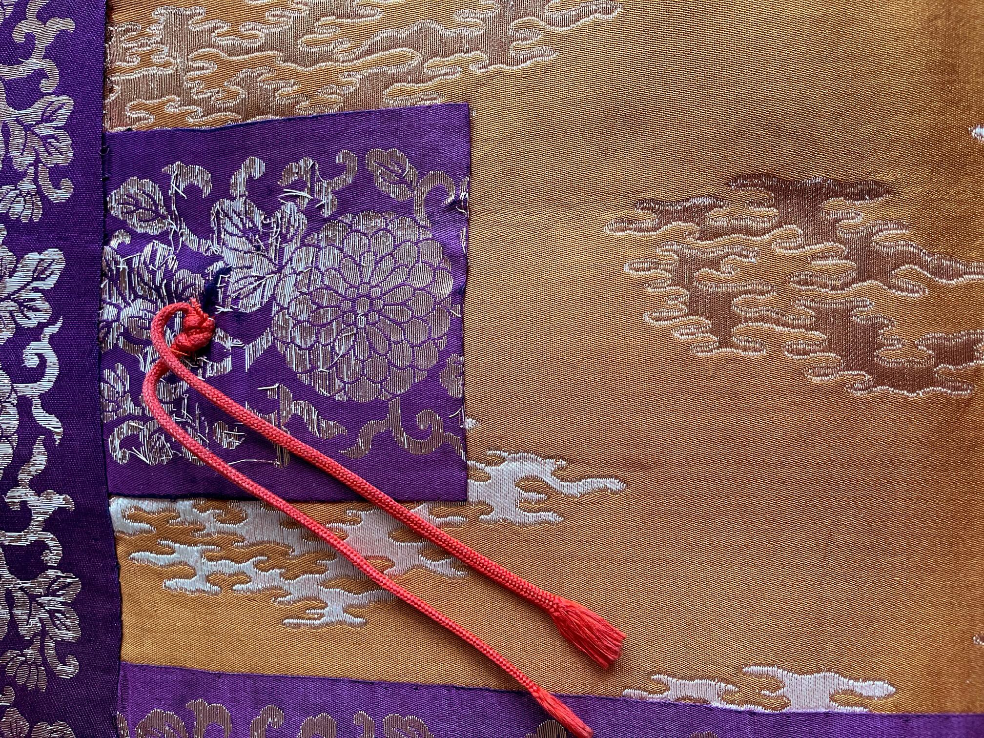 Antike Kesa Monk's Patched Robe aus Seide aus der Meiji-Periode im Angebot 3