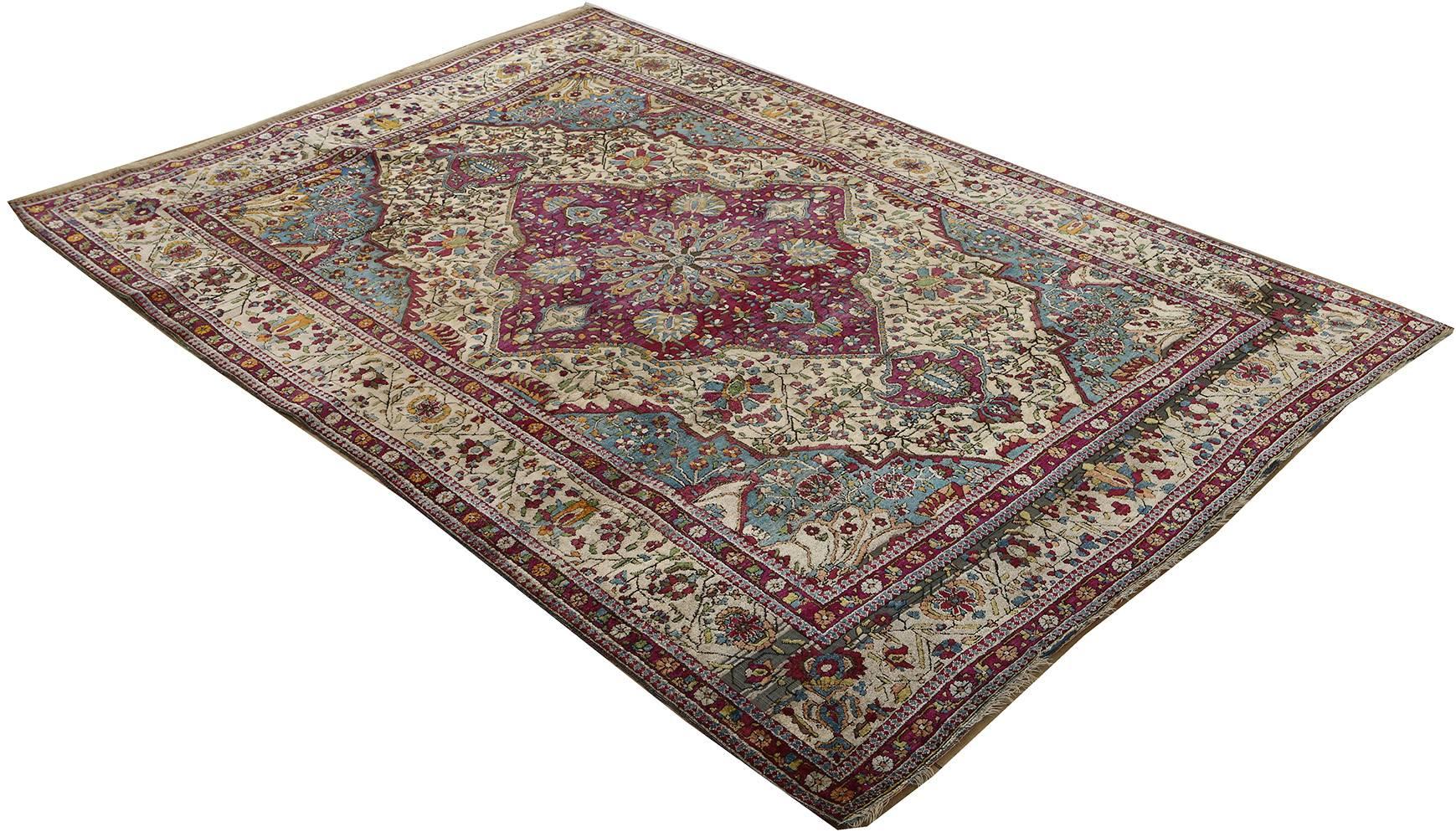 Nazmiyal Antique Silk Mohtasham Kashan Persian Rug. 4 ft 6 in x 6 ft 8 in  In Excellent Condition In New York, NY