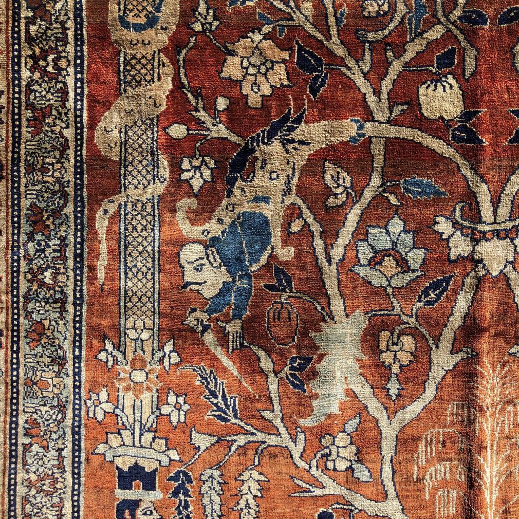 Antique Silk Tabriz Prayer Rug, Northwest Persia. In Good Condition For Sale In Point Richmond, CA