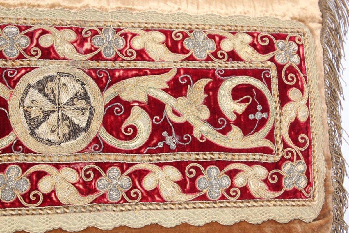 Antique Silk Velvet Lumbar Pillow with Metallic Gold Threads For Sale 7