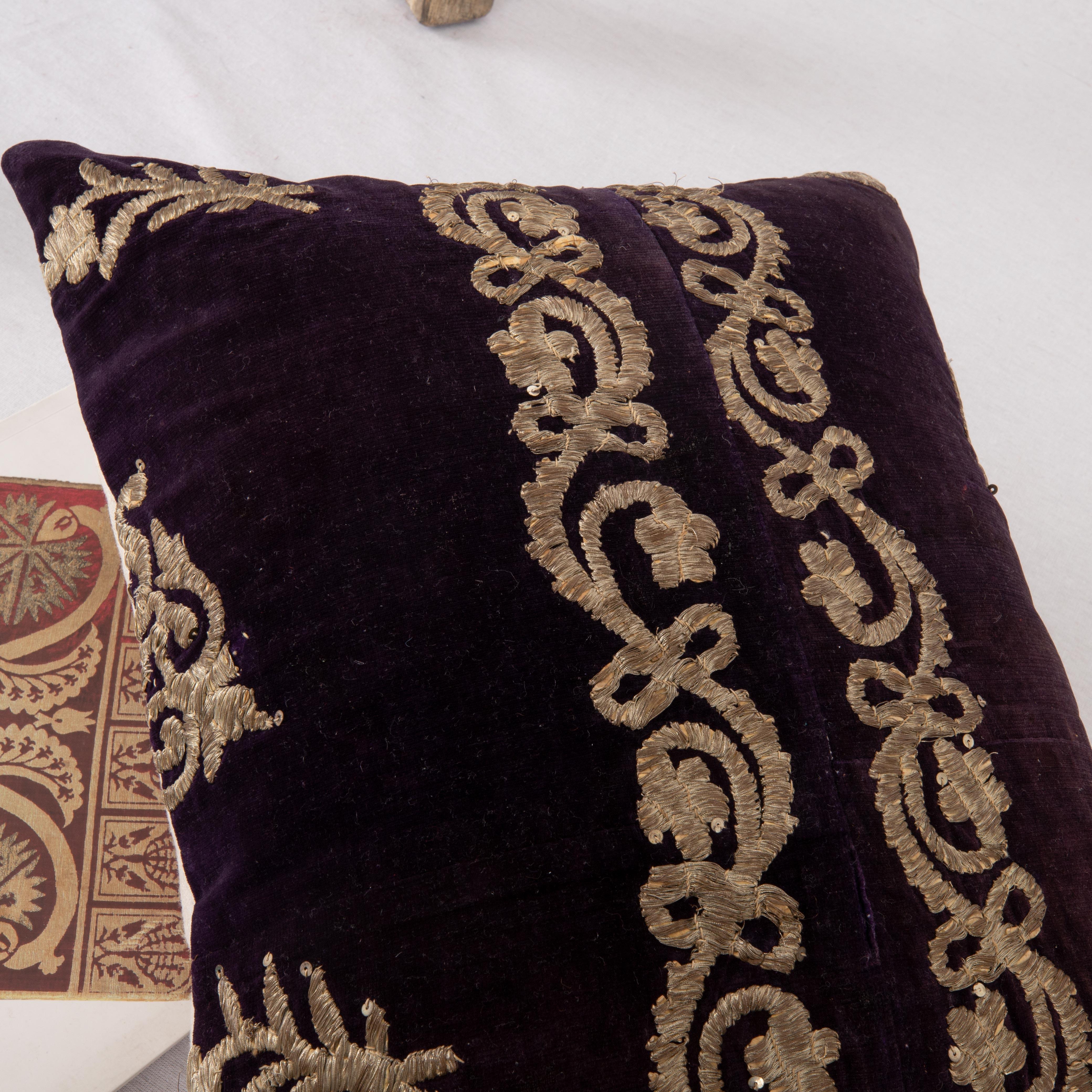 Antique Silk Velvet Ottoman Sarma Pillow Cover, L 19th Century/ E 20th Century For Sale 2