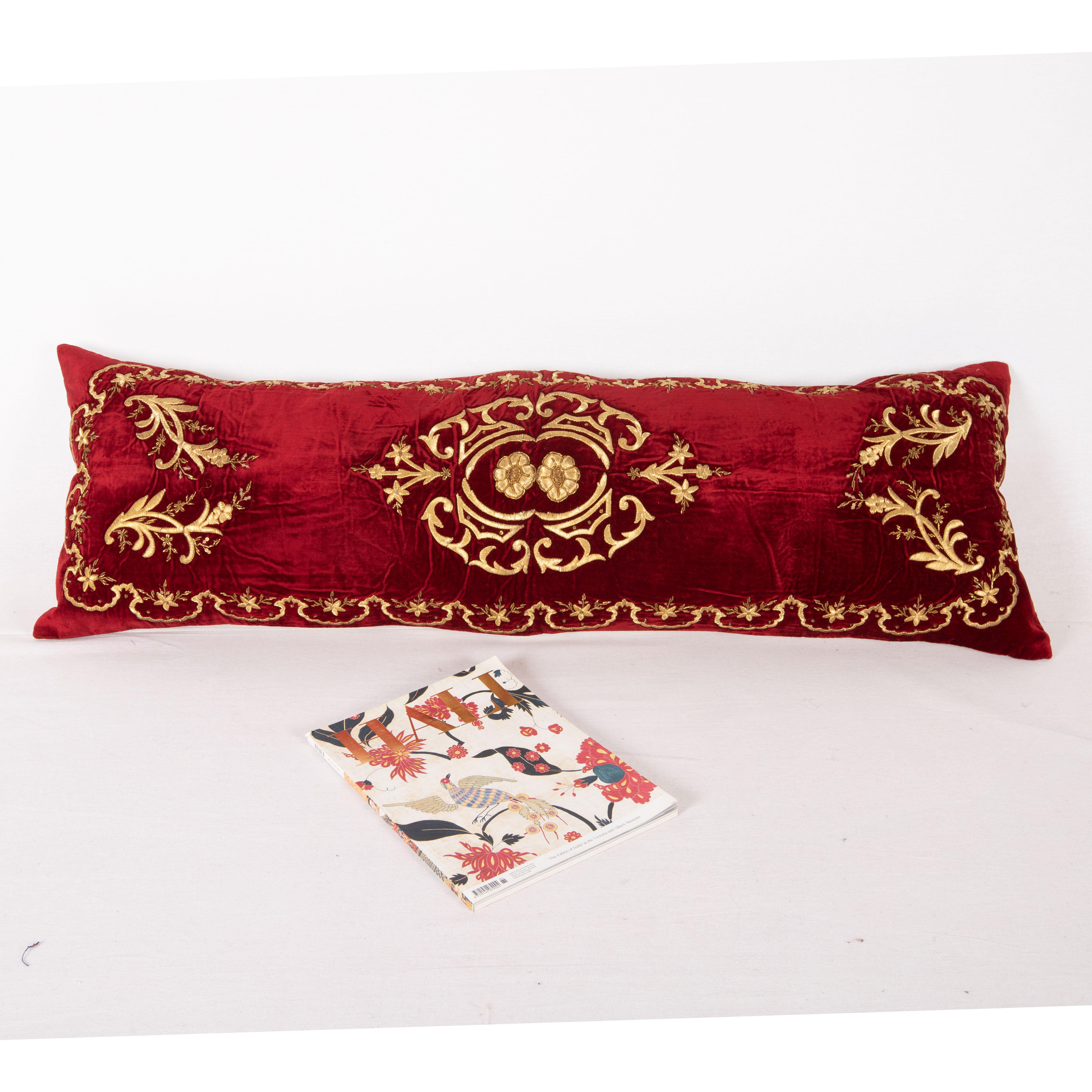 Antique Silk Velvet Ottoman Sarma Pillow Cover, L 19th C. In Good Condition In Istanbul, TR