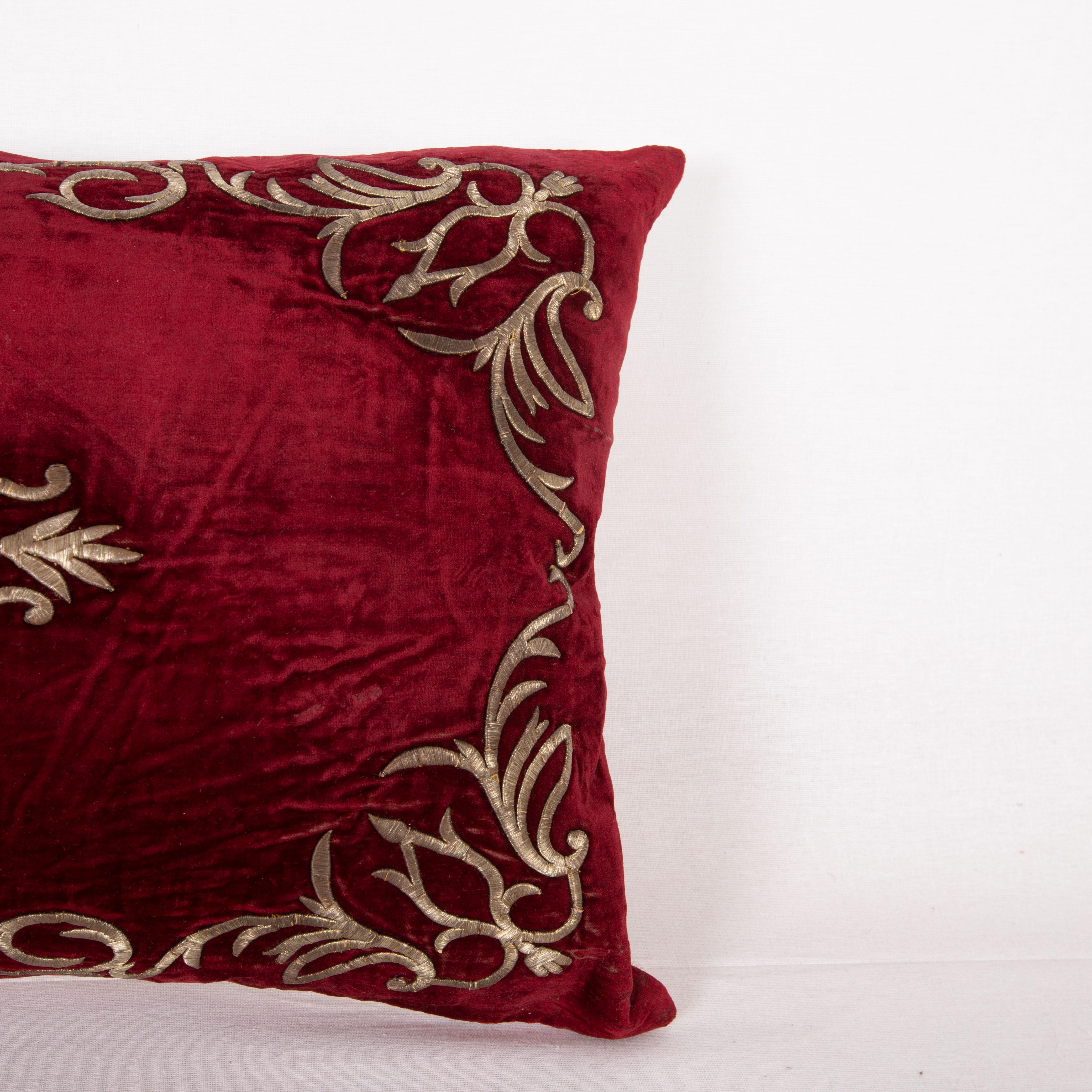 Antique Silk Velvet Ottoman Sarma Pillow Cover, L 19th C In Good Condition In Istanbul, TR