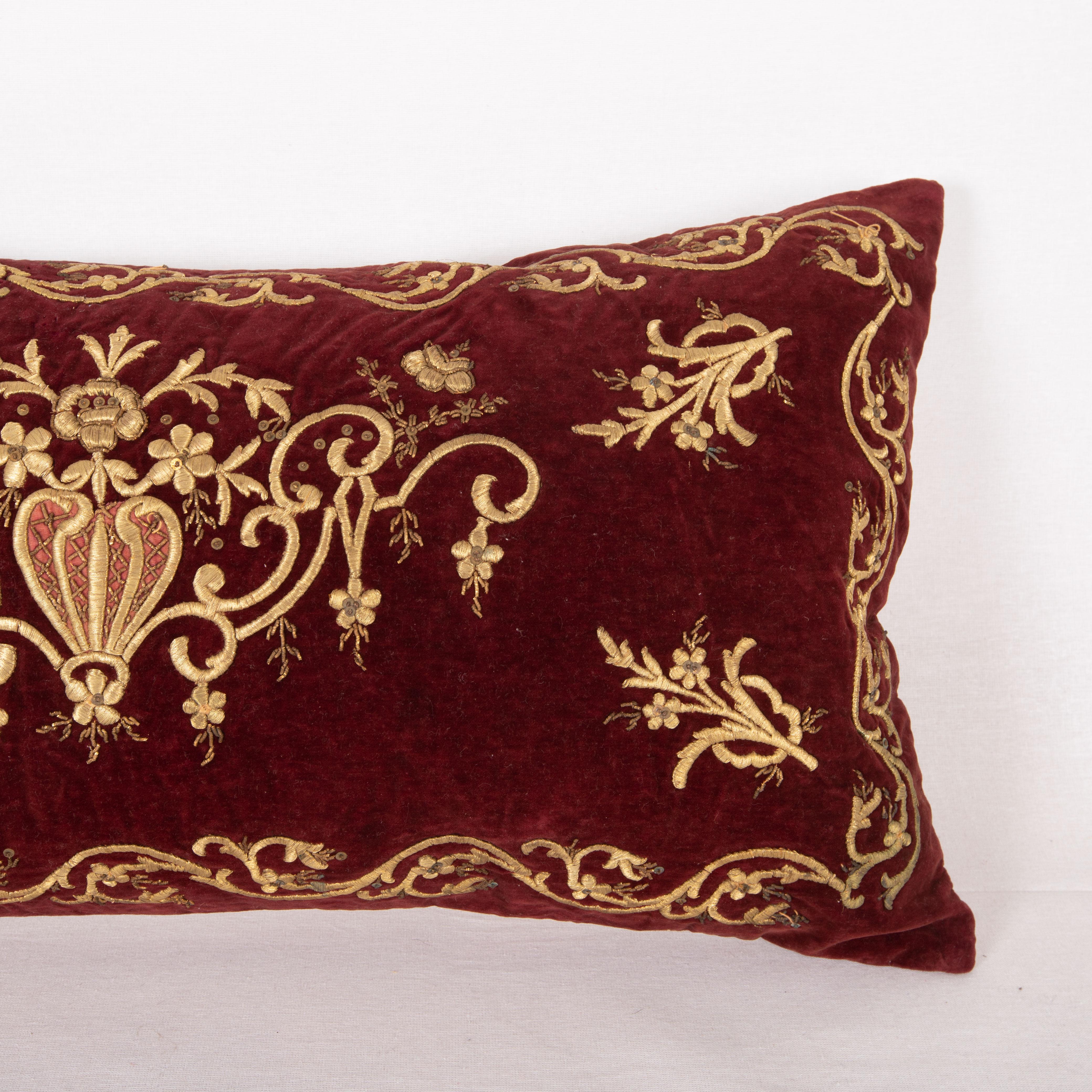 Antique Silk Velvet Ottoman Sarma Pillow Cover, L 19th C. In Good Condition For Sale In Istanbul, TR