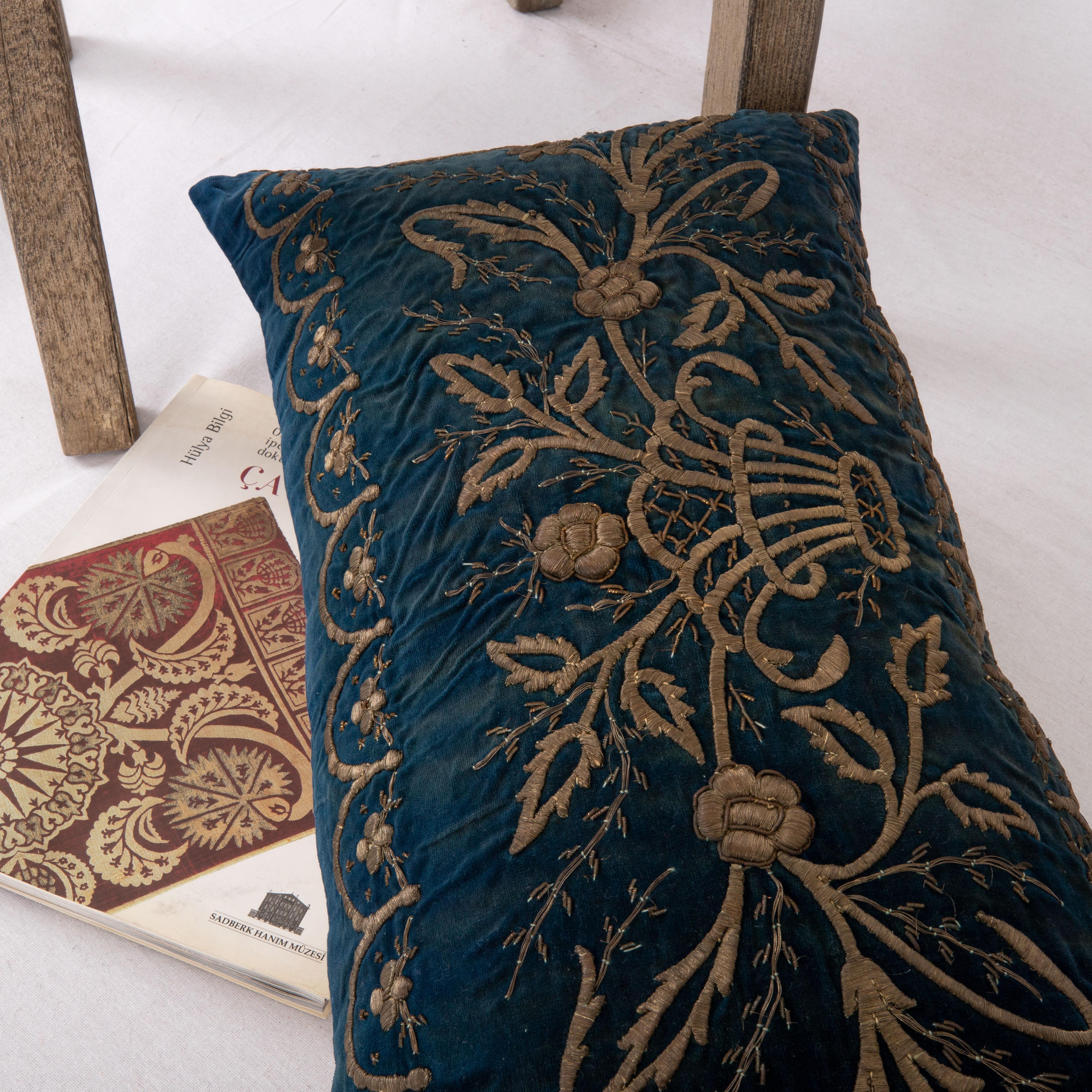 Couvercle d'oreiller Sarma en velours de soie ancien, L 19ème siècle Bon état - En vente à Istanbul, TR