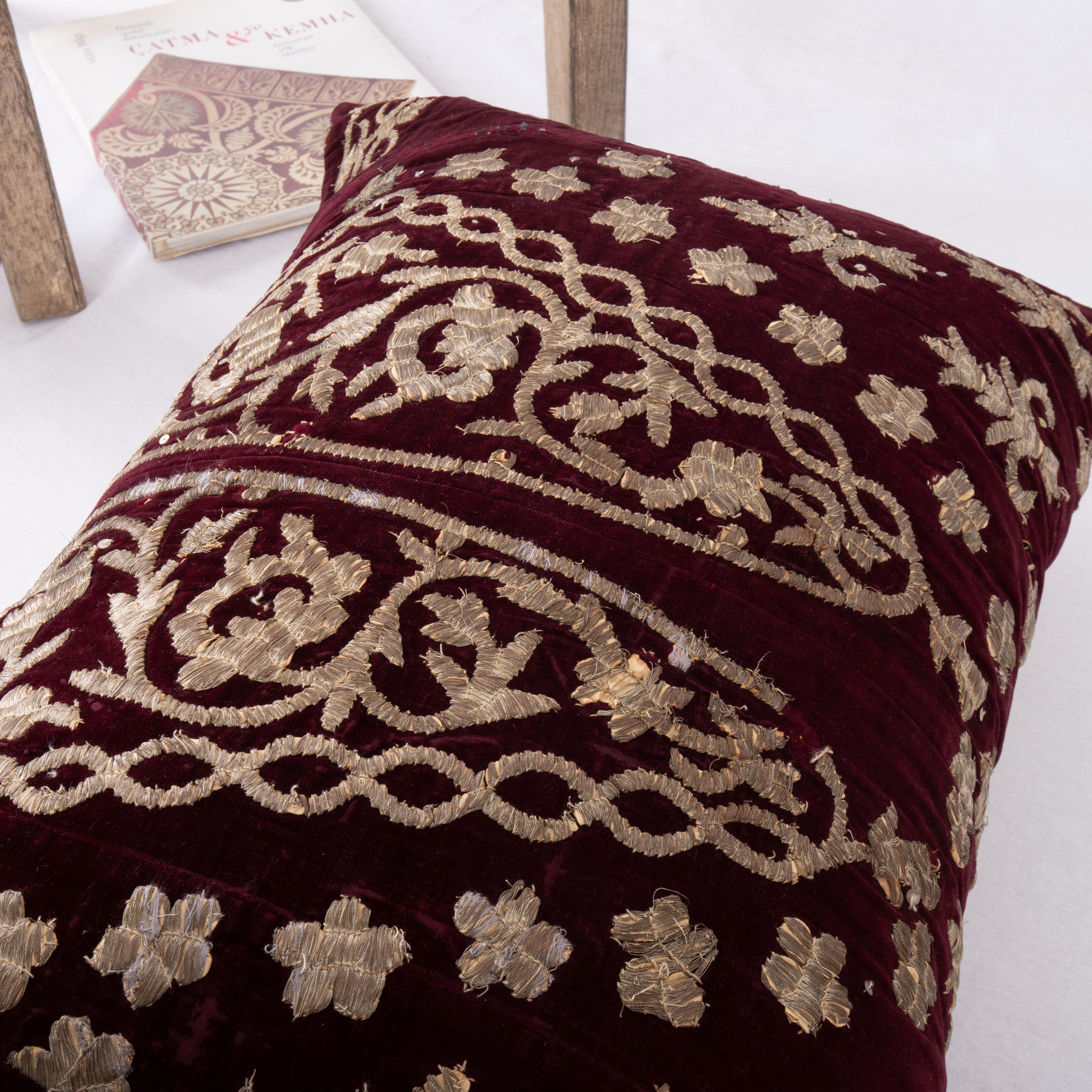 Embroidered Antique Silk Velvet Ottoman Violet Sarma Pillow Cover, L 19th Century / E 20th C For Sale