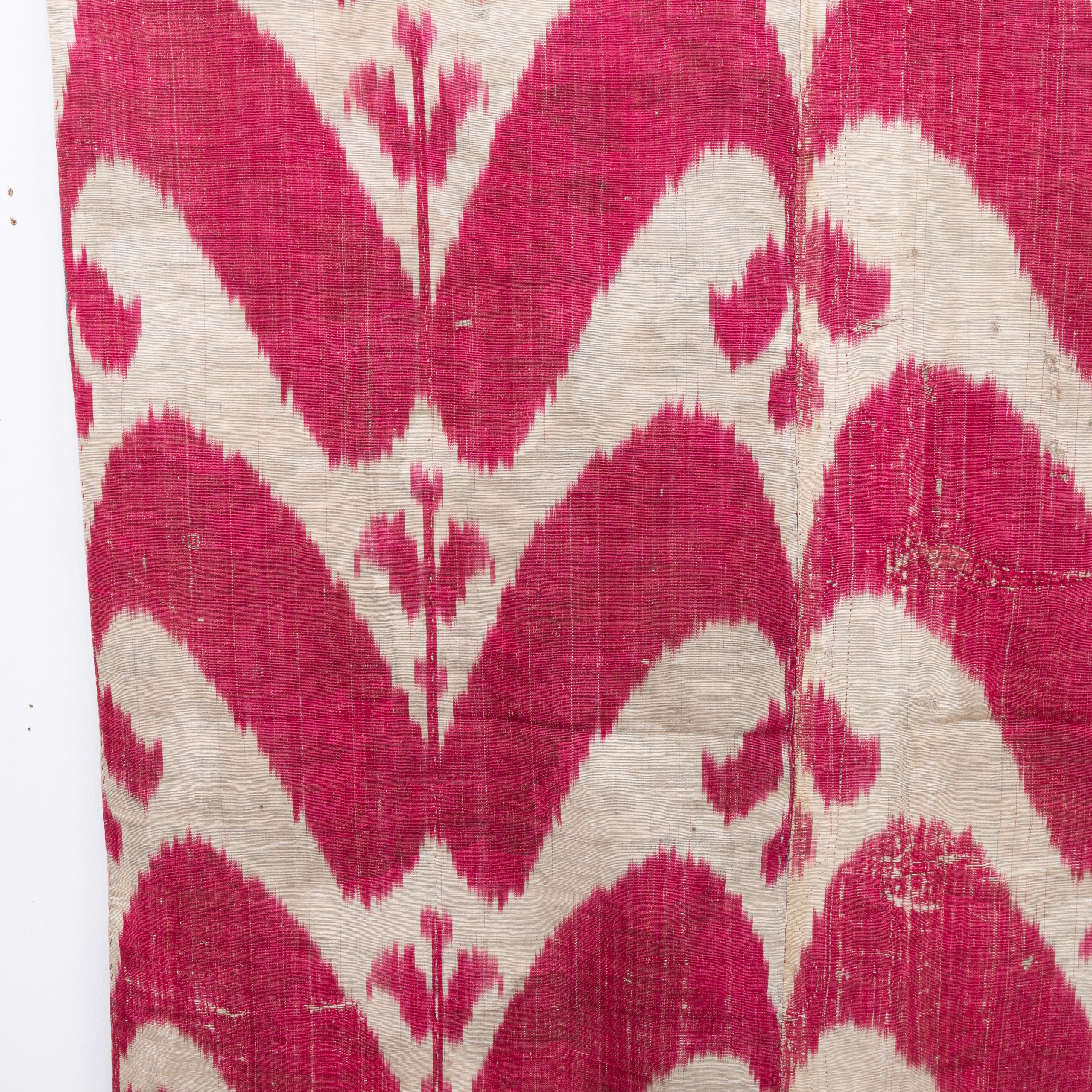 Antike Seiden-Kett-Baumwoll-Schuss-Ikat-Tafel, spätes 19. Jahrhundert, Usbekistan im Angebot 2