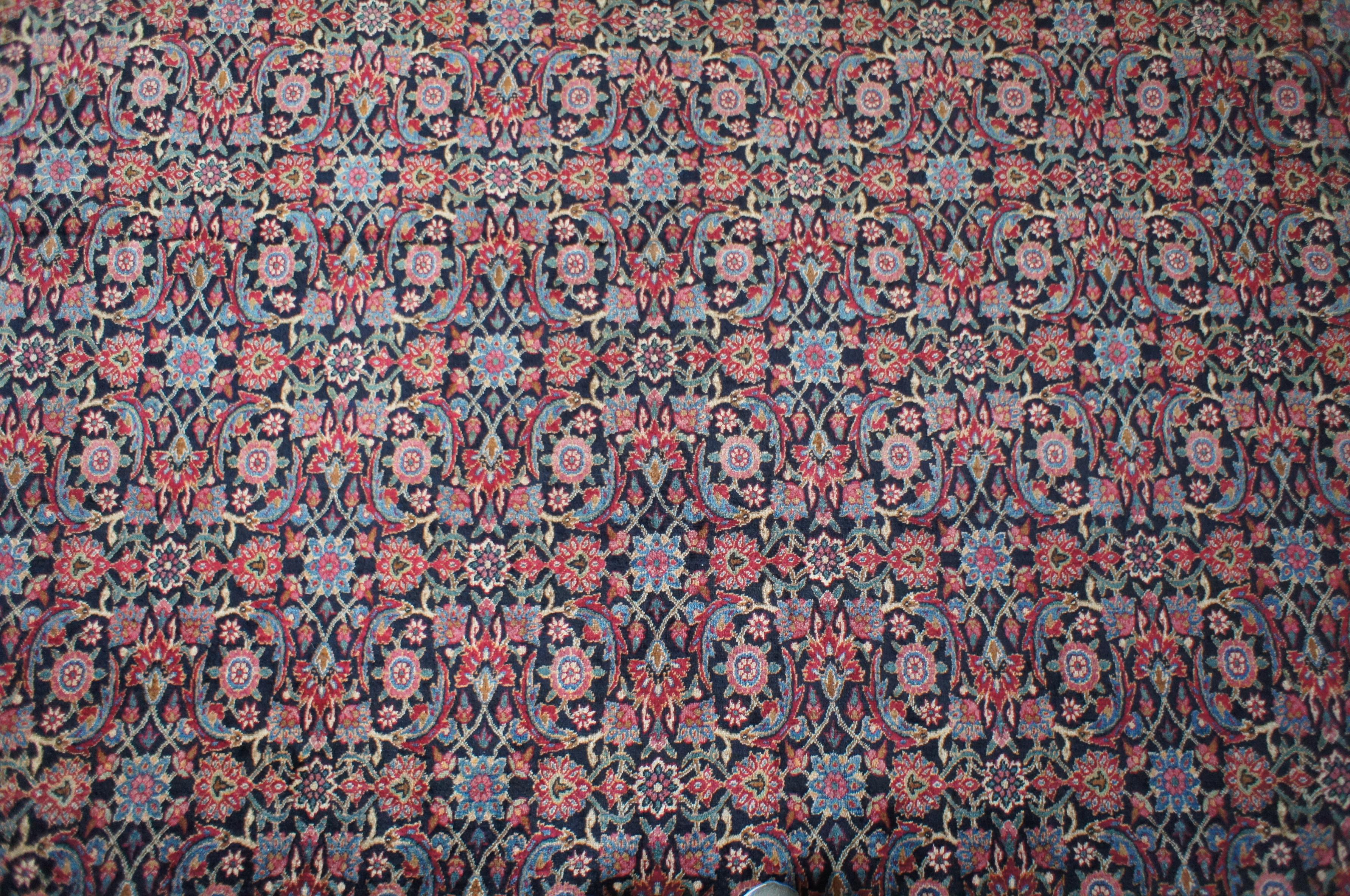 Antico tappeto in seta e lana Tabriz, persiano annodato a mano, geometrico, del palazzo di Bokhara in vendita 3