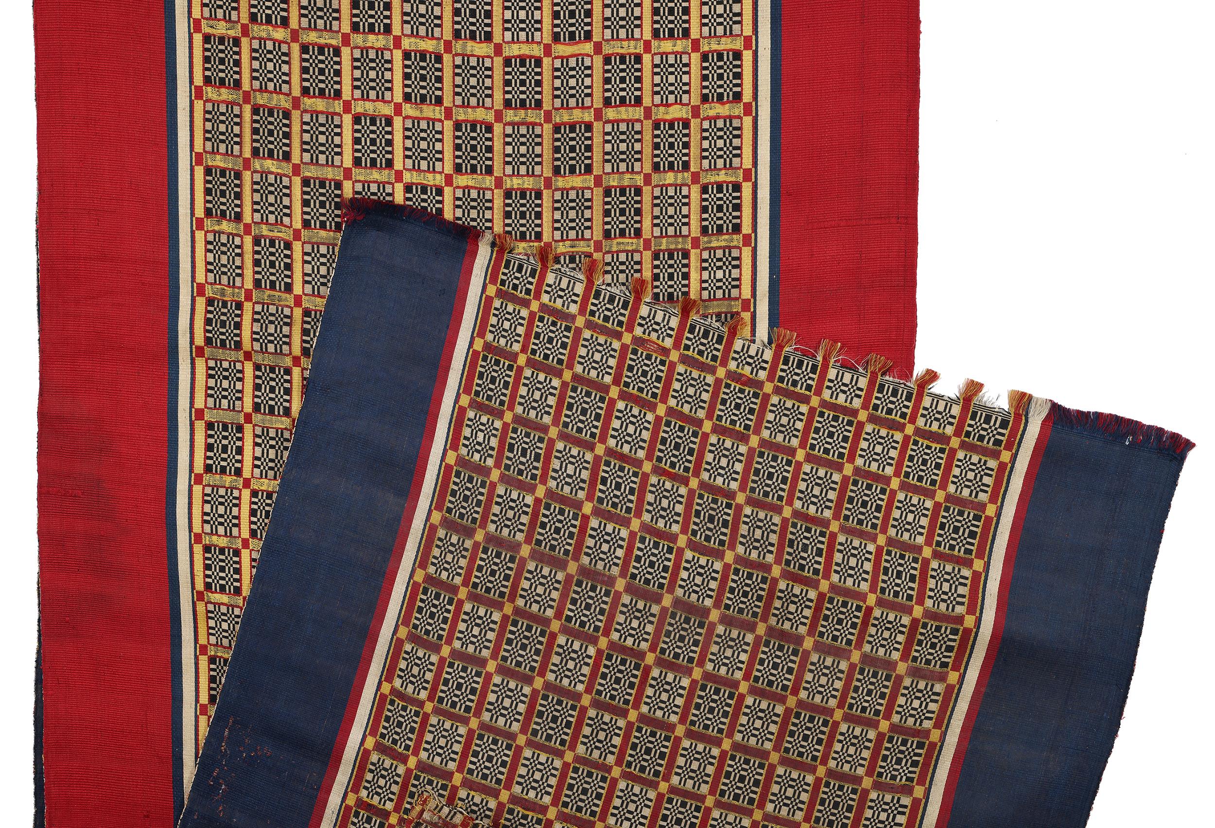 Gewebter Vorhang oder Hängeleuchter aus antiker Seide, Tetouan, Marokko (Pflanzlich gefärbt) im Angebot