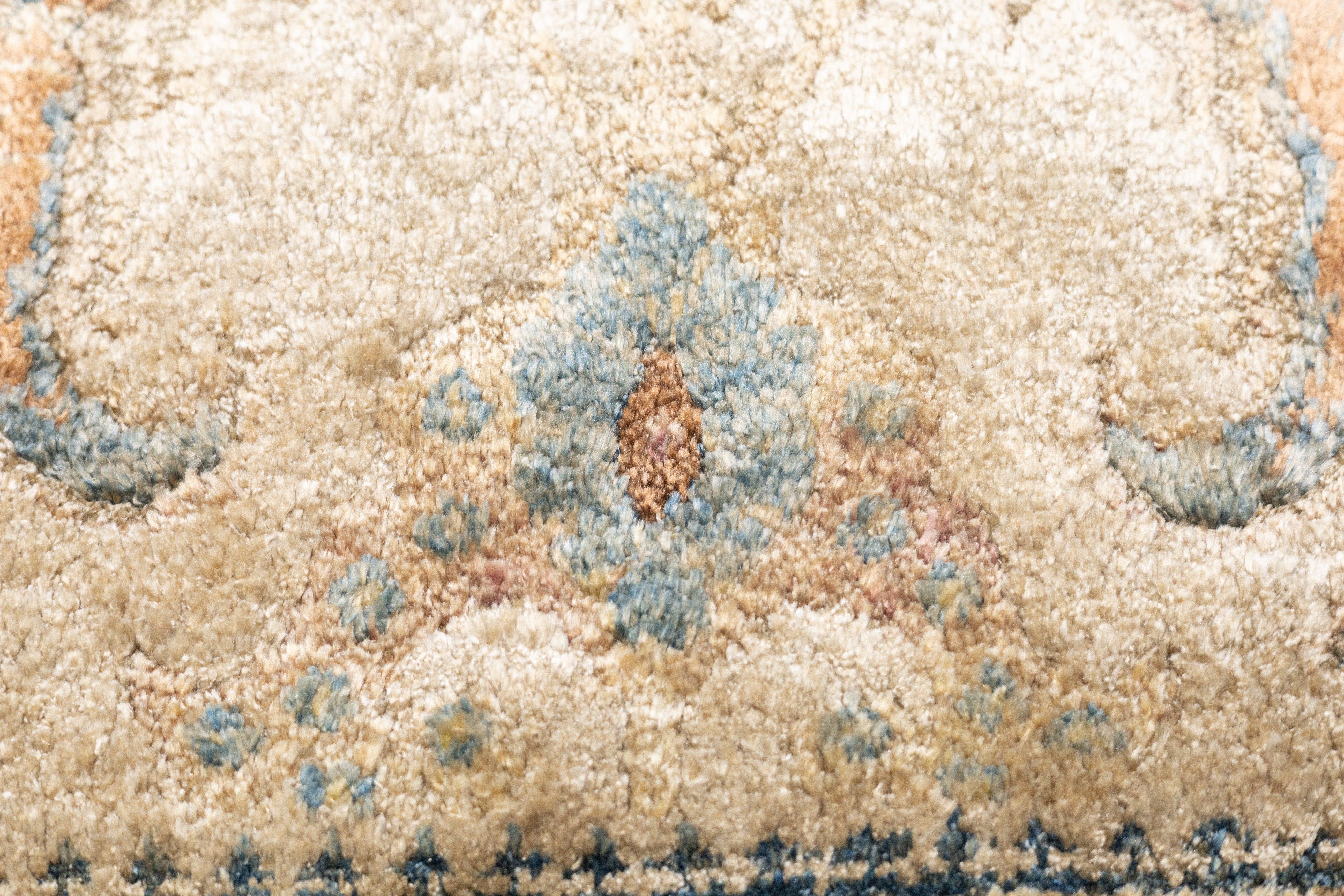 Antiker Ziegler Mahal-Teppich aus Seide 4'2'' x 6'6'' im Angebot 5