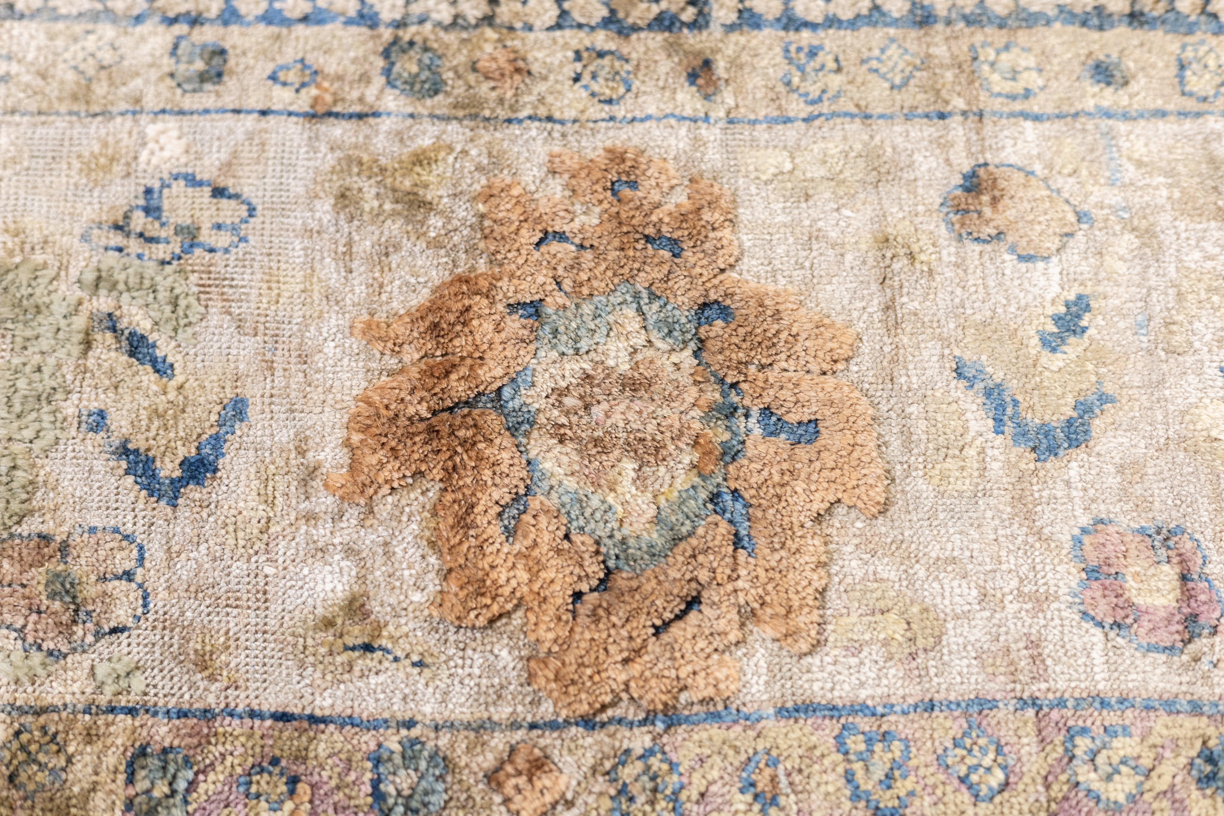 Antiker Ziegler Mahal-Teppich aus Seide 4'2'' x 6'6'' im Angebot 2