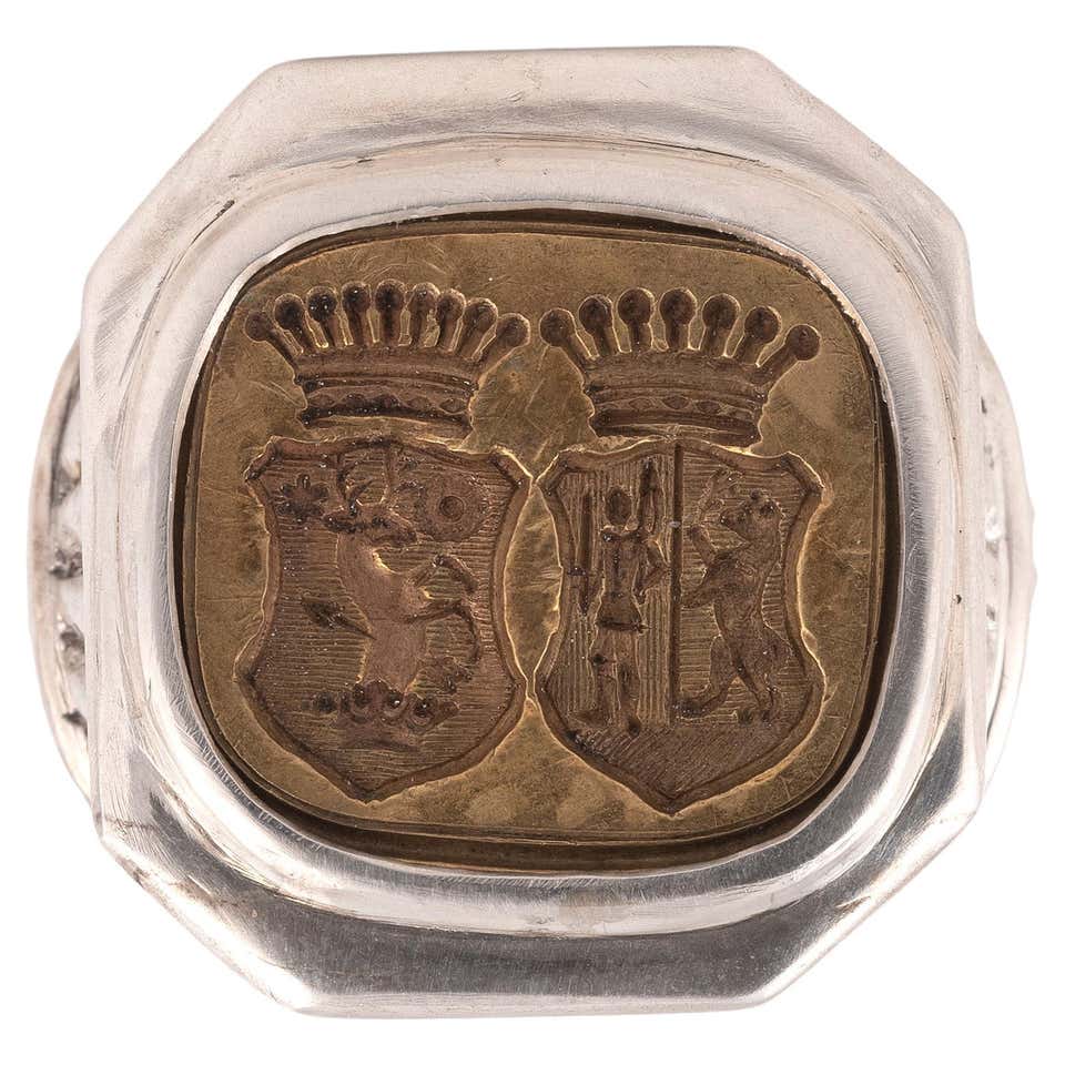 Neoclassical Gold and Silver French Signet Ring 1780’s For Sale at 1stDibs