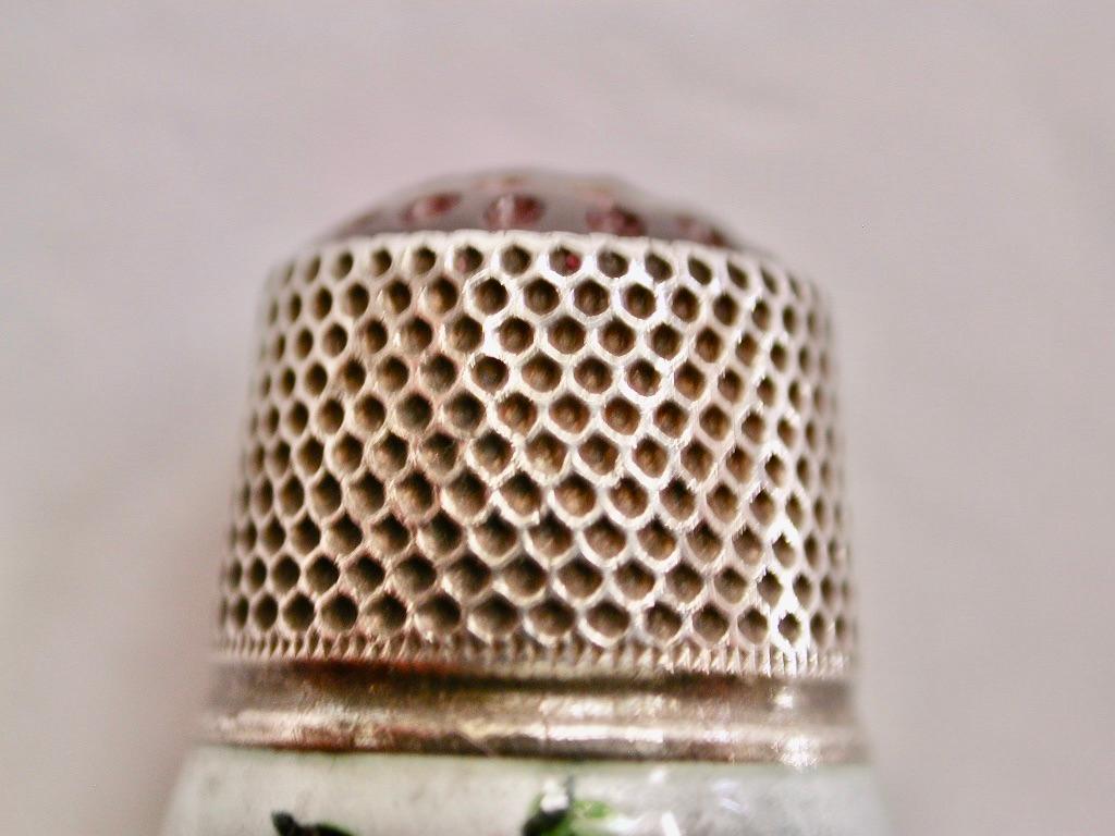 Art Deco Antique Silver and Enamel Thimble with Dimpled Ruby Glass Top Circa 1920 For Sale