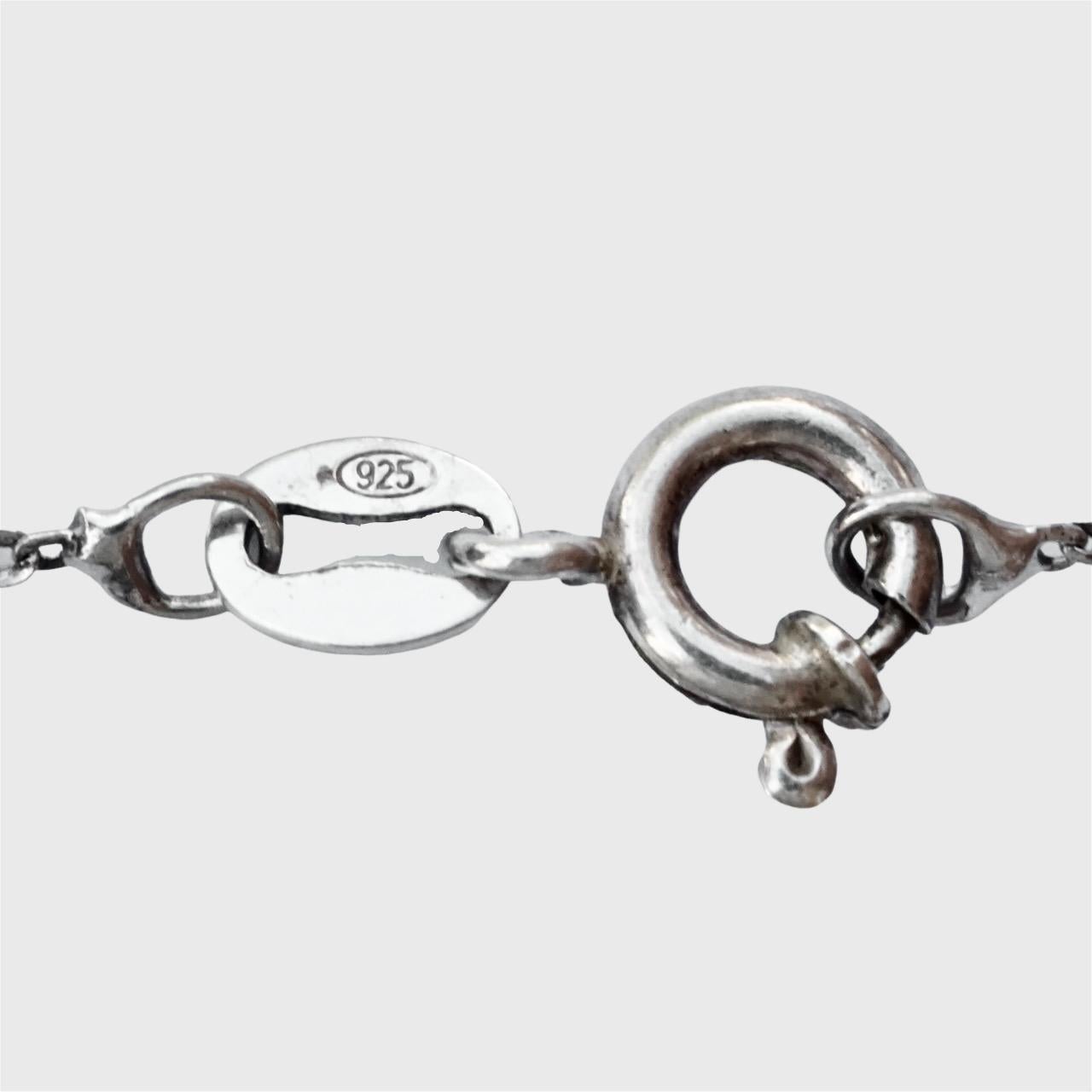 Ciondolo a cuore in argento antico e turchese e catena in argento sterling In condizioni buone in vendita a London, GB