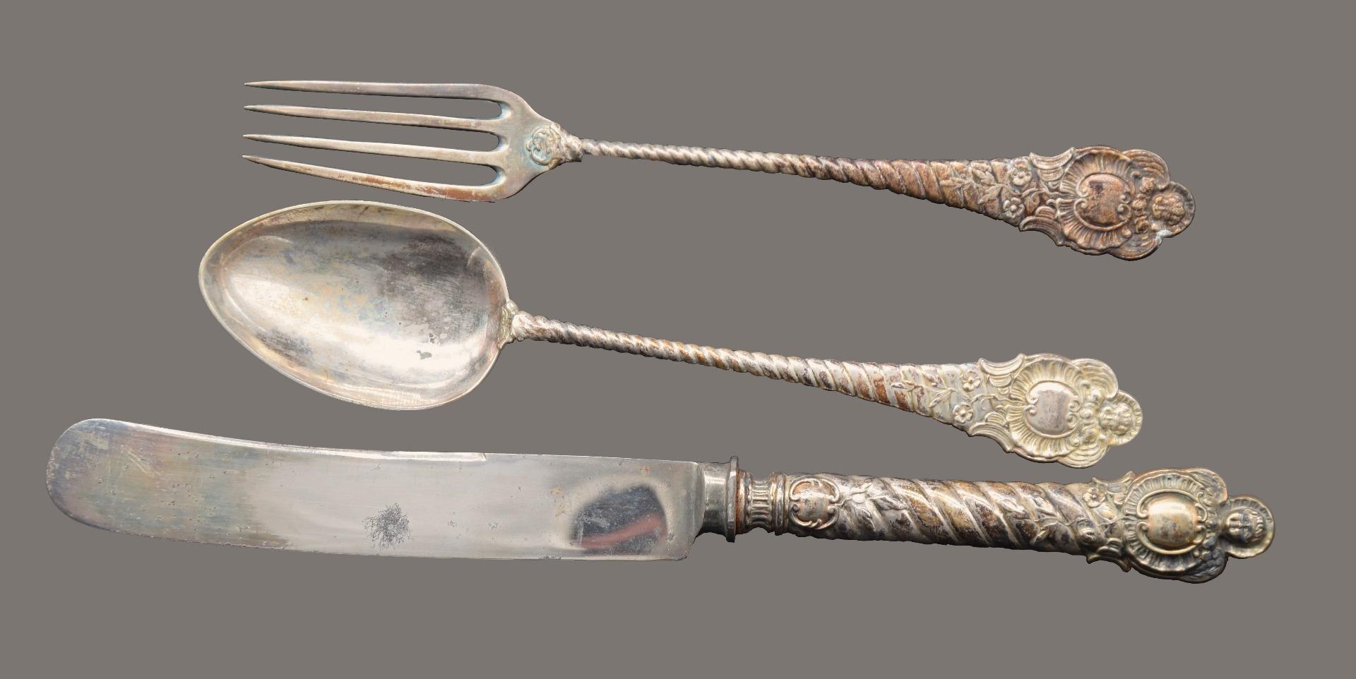 Francese Antico set da battesimo in argento, Francia, fine XIX secolo in vendita