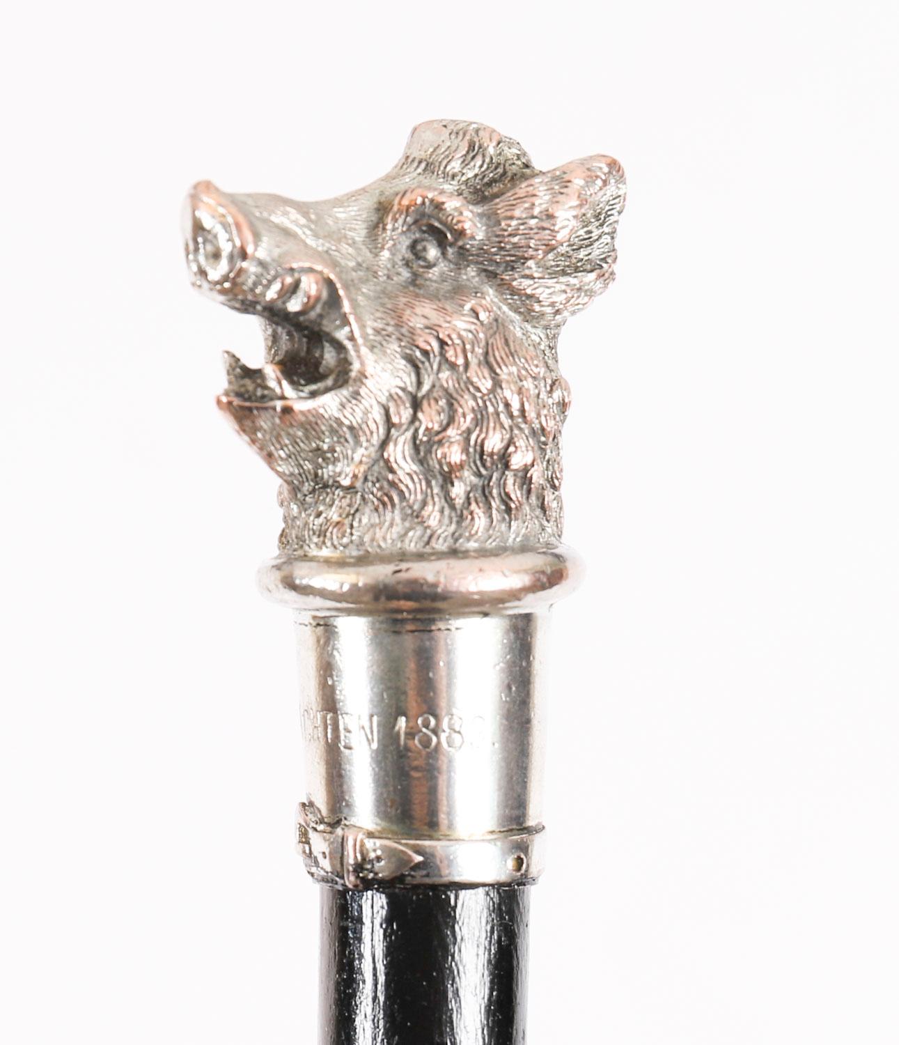 Calco Antico bastone da passeggio in argento con testa di cinghiale Ducato di Lussemburgo XIX secolo in vendita