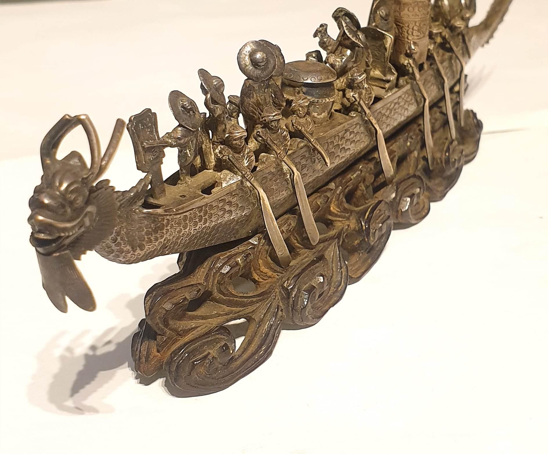 Antique Chinese Dynasty Silver Boat For Sale 3