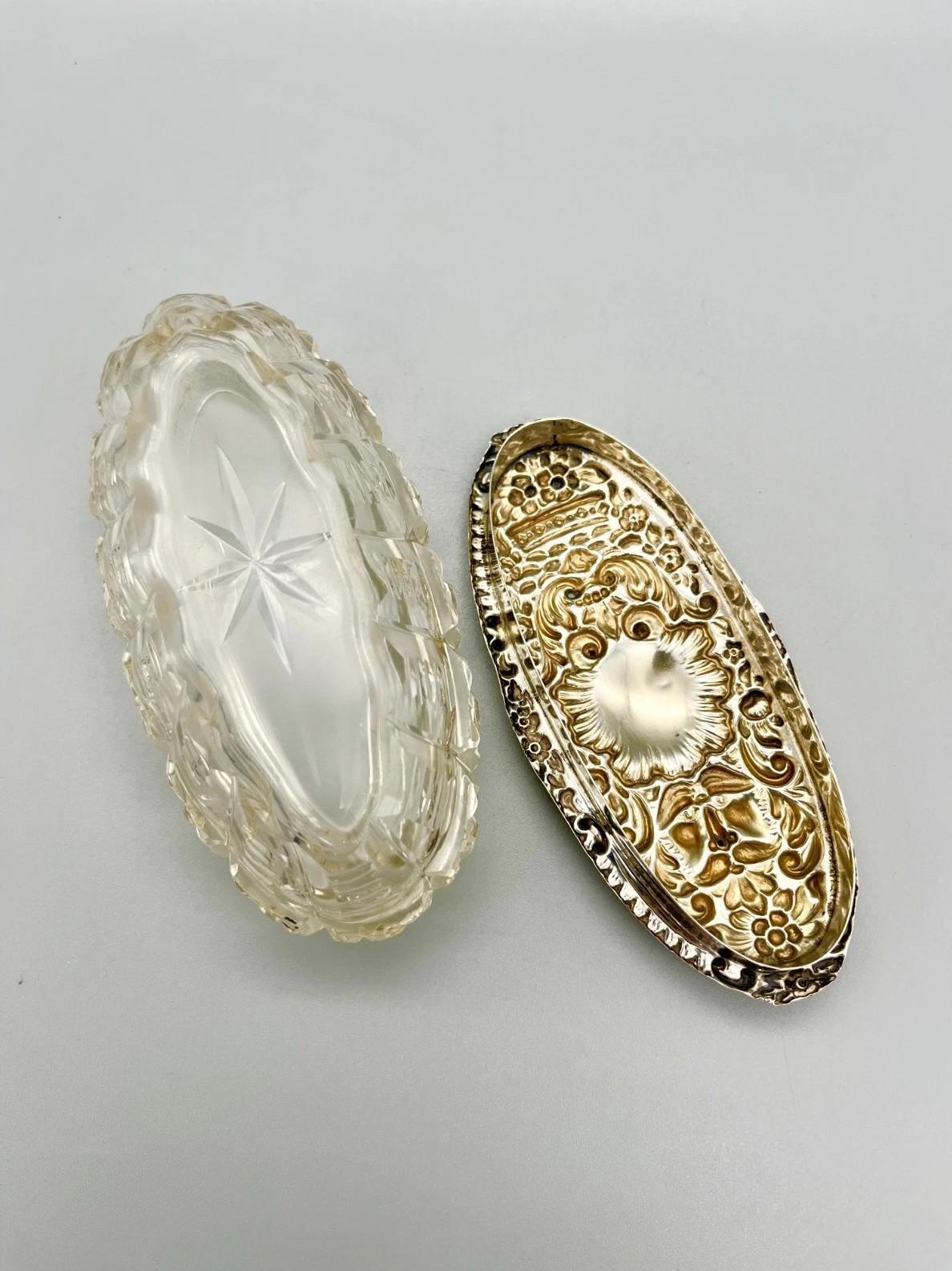 Art déco Antique Silver BOX Decorative Box, Sterling Silver EDWARDIAN CUT Crystal Pot N&H en vente