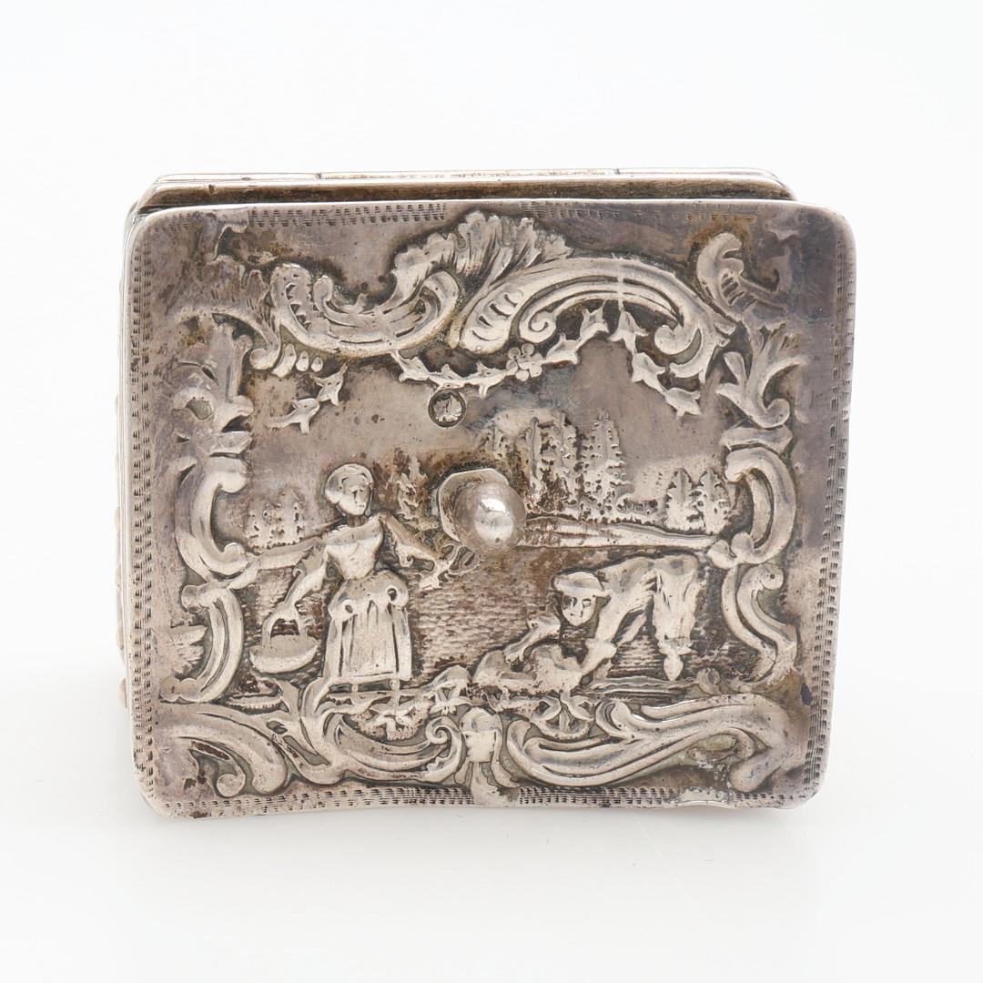 Carved Antique Silver BOX Decorative Box, Sterling Silver Jewllery Box Home Decor For Sale