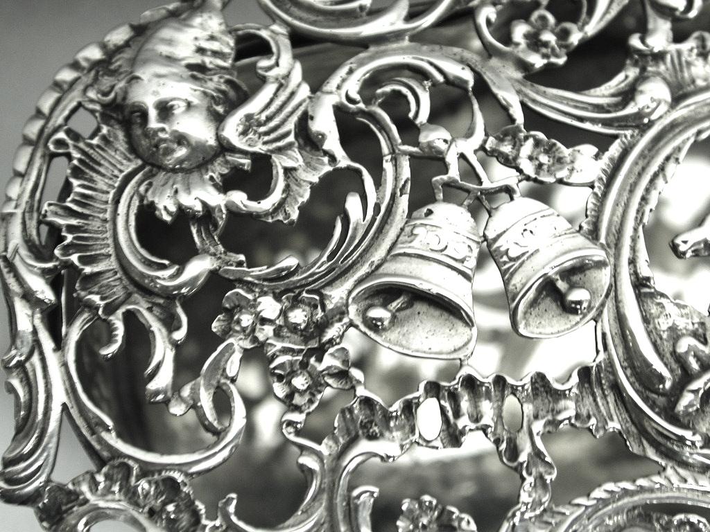 Rococo Revival Antique Silver Cast and Pierced Trinket Box, London Assay, William Comyns, 1902