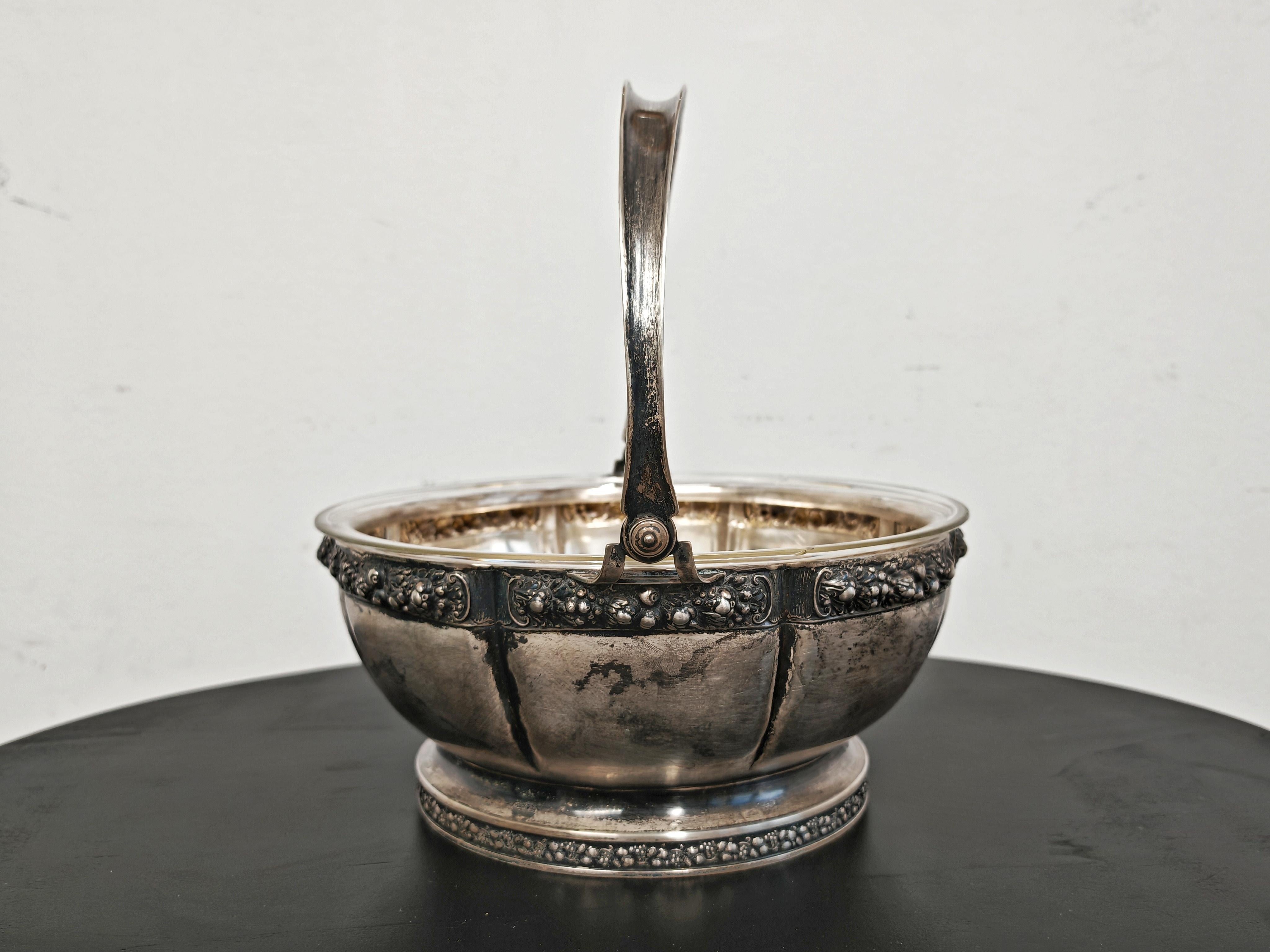 Tedesco Antico Centeriece d'argento - Cestino con ciotola di cristallo, Germania, 1900 in vendita