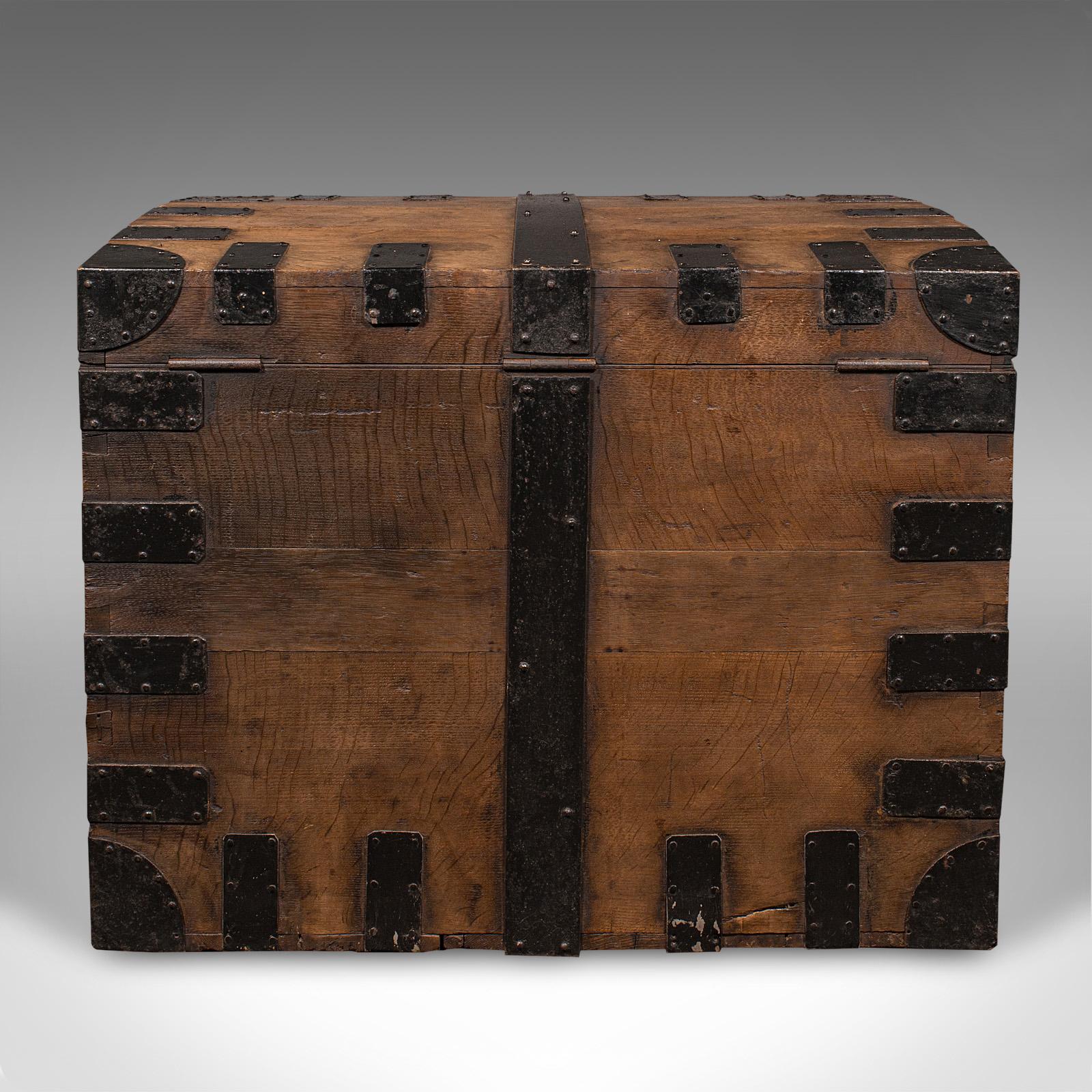Antico baule d'argento, inglese, Oak, ghisa, baule portaoggetti, vittoriano, C.C. In condizioni buone in vendita a Hele, Devon, GB
