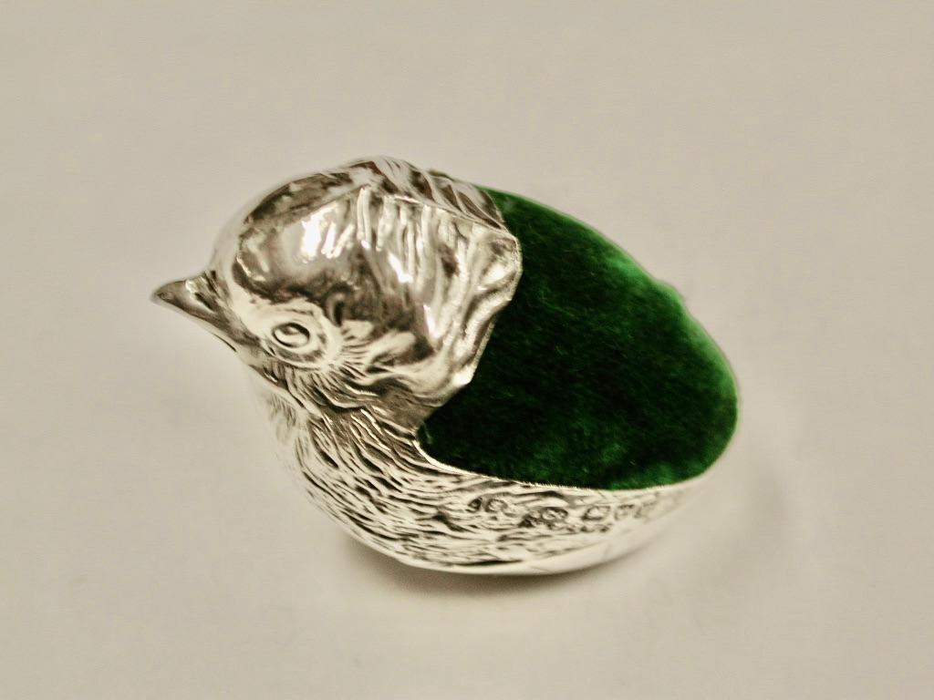 Antique Silver Chick Pin Cushion, Samson Mordan & Co, Chester, 1910 In Good Condition In London, GB